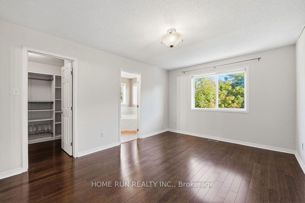 Photo 29 of 37 Tobermory Crescent, Ottawa, Kanata - Morgan's Grant/South March — HOMEH