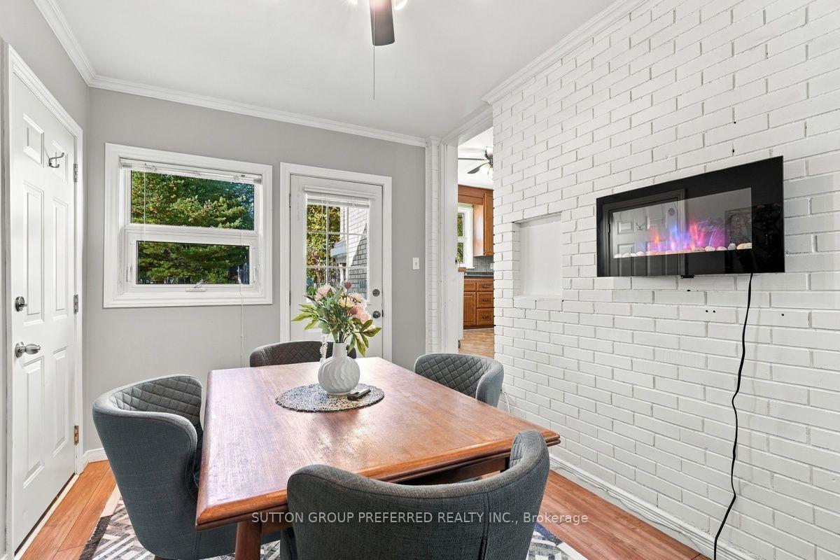 Photo 18 of 465 Glen Crescent, London, North P — HOMEH