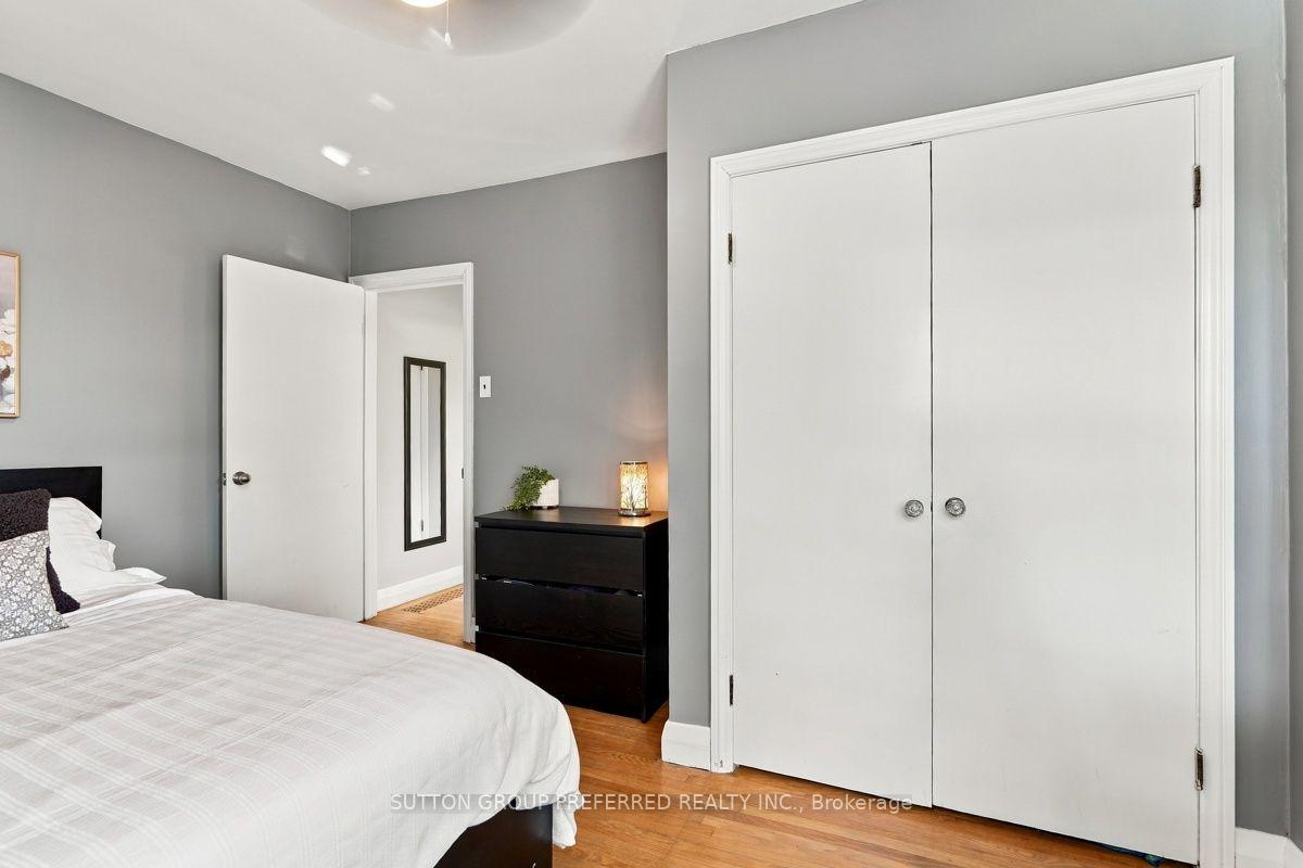 Photo 22 of 465 Glen Crescent, London, North P — HOMEH