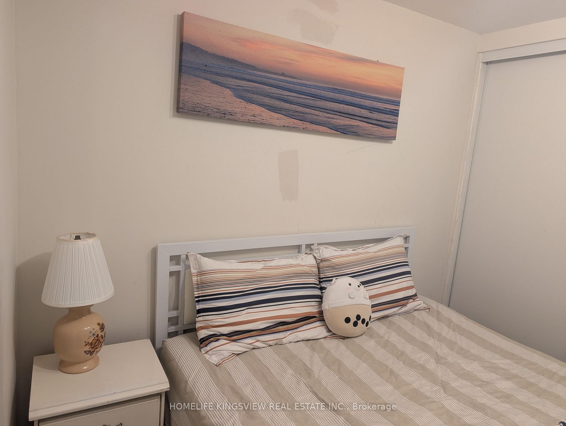 Photo 5 of Unit Lower level, 3622 Birchmeadow Crescent, Mississauga, Applewood — HOMEH