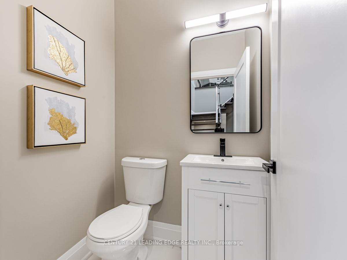 Photo 11 of 19 Donalda Crescent, Scarborough, Agincourt South-Malvern West — HOMEH