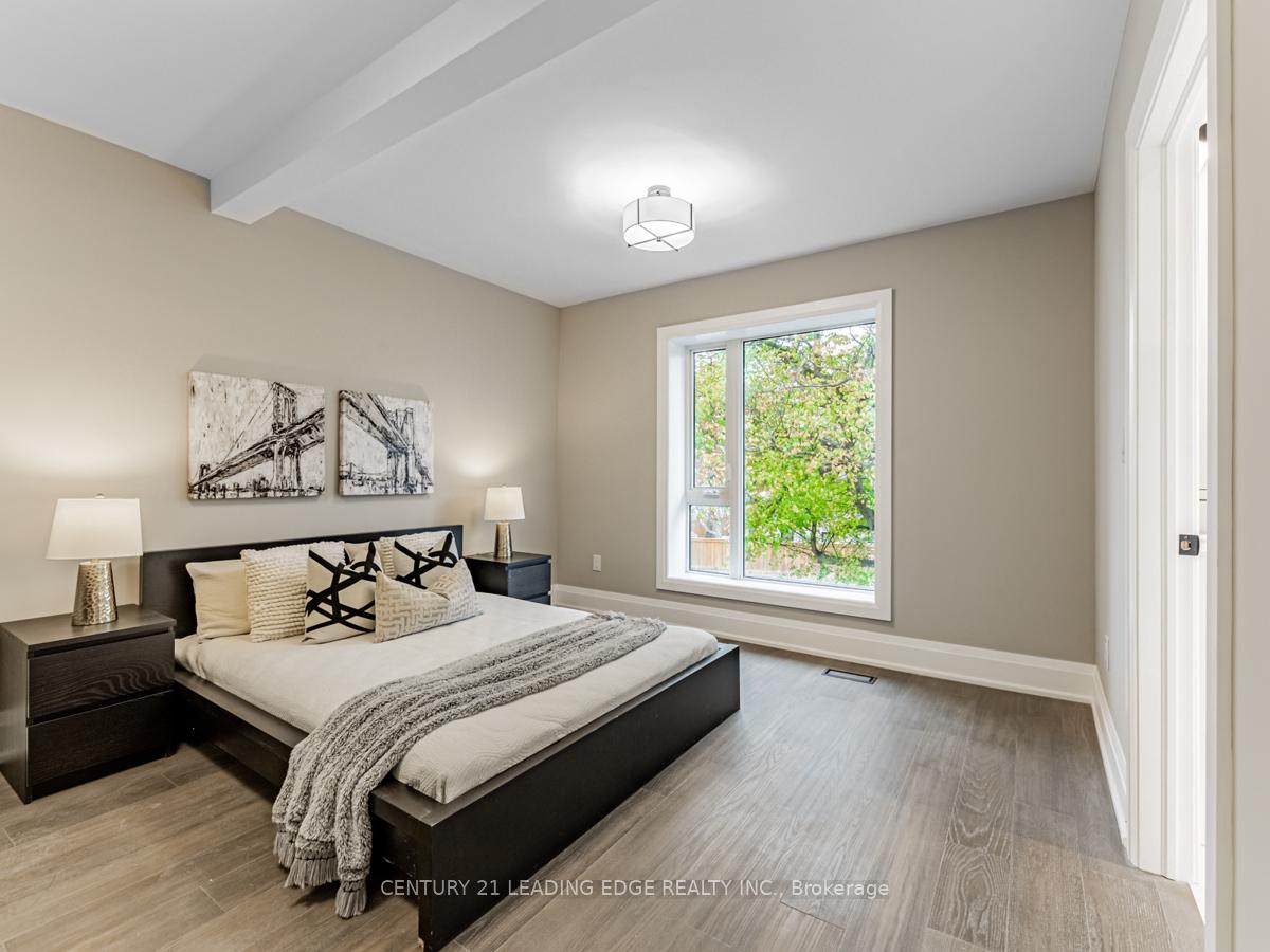 Photo 24 of 19 Donalda Crescent, Scarborough, Agincourt South-Malvern West — HOMEH