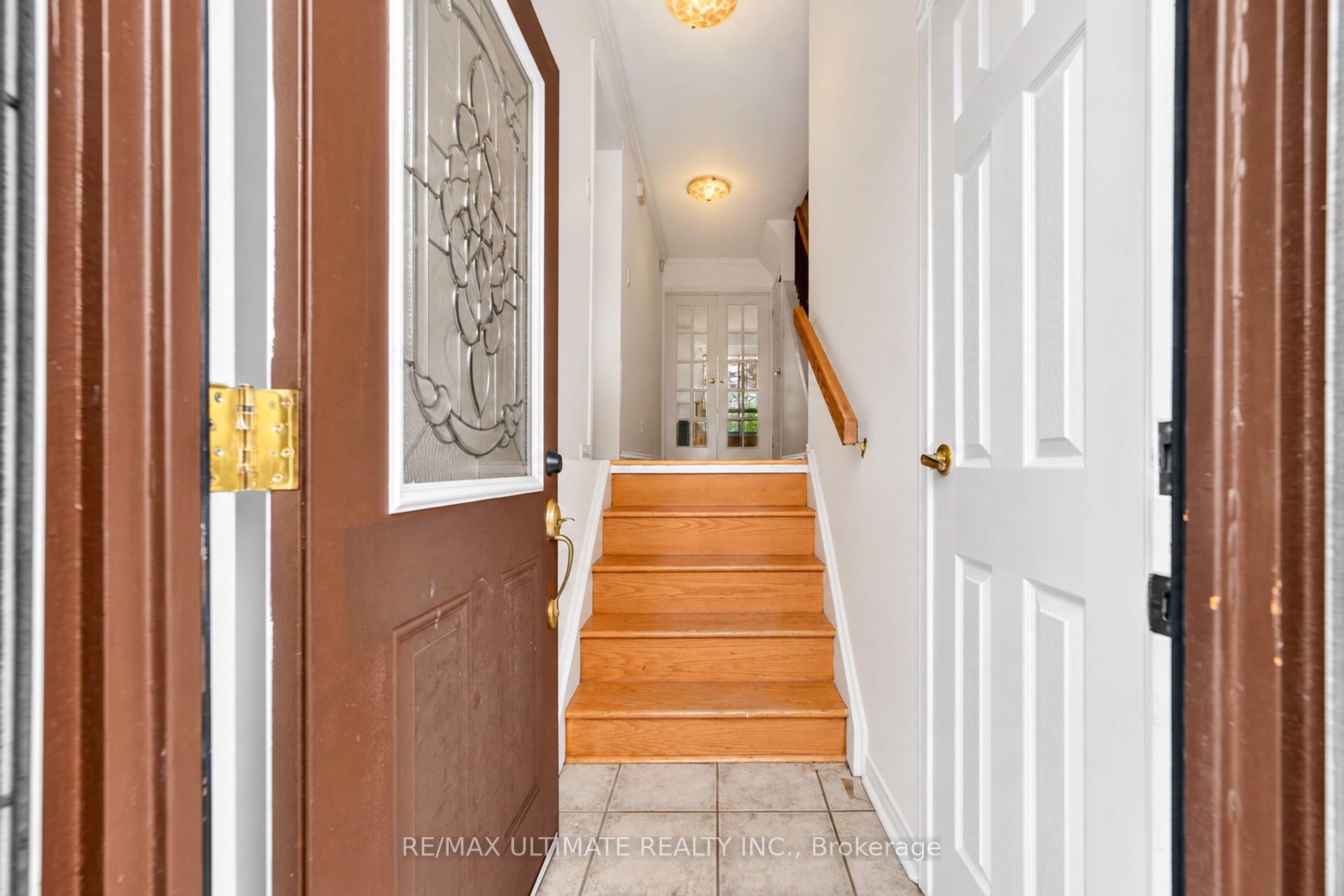 Photo 7 of Unit 47, 122 Moregate Crescent, Brampton, Central Park — HOMEH