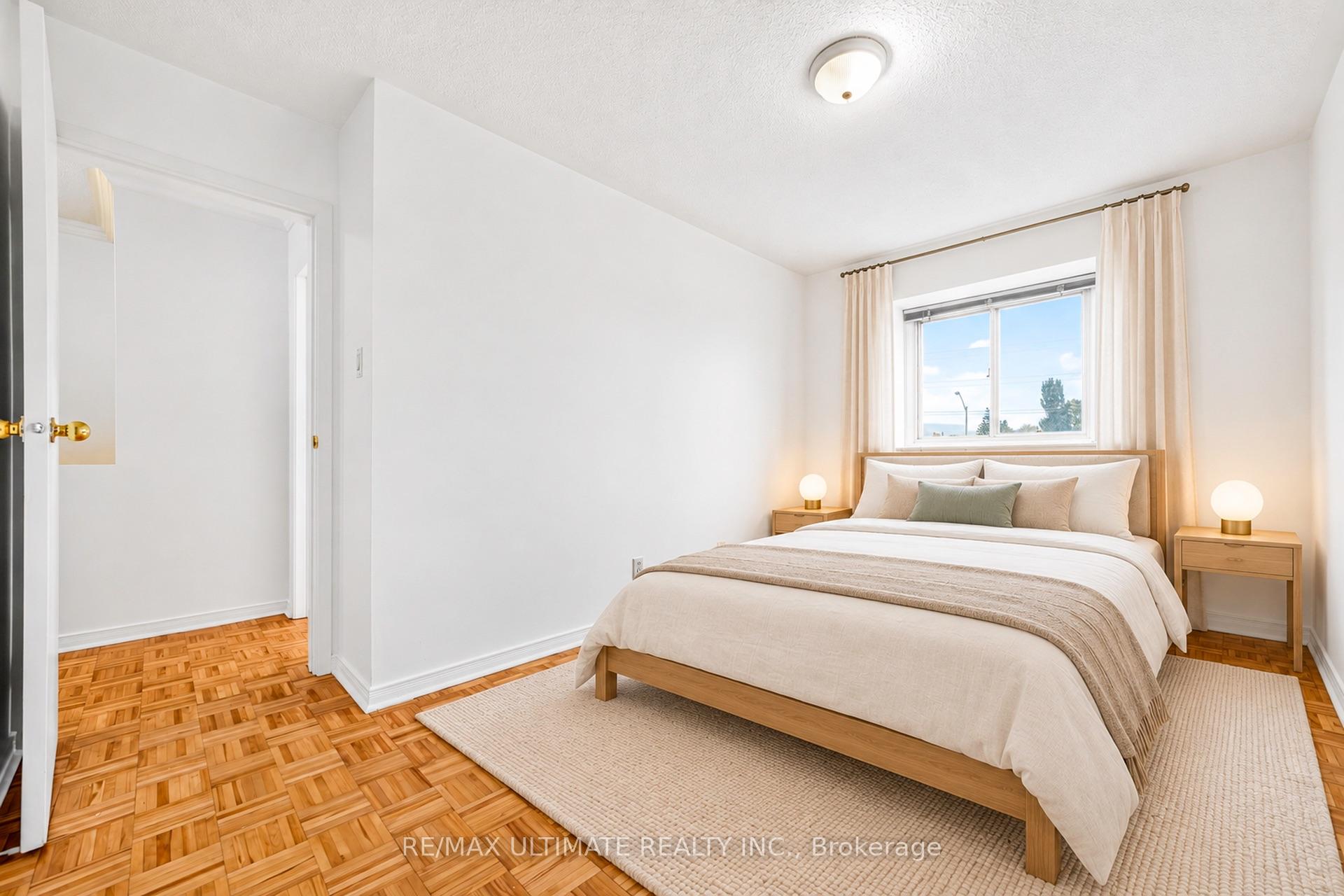 Photo 27 of Unit 47, 122 Moregate Crescent, Brampton, Central Park — HOMEH