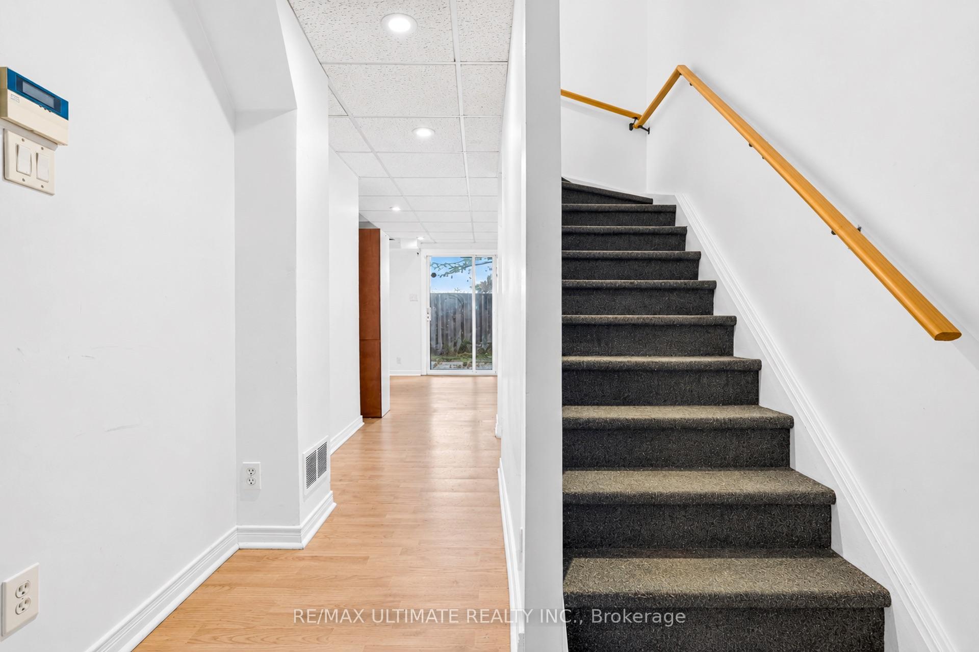 Photo 32 of Unit 47, 122 Moregate Crescent, Brampton, Central Park — HOMEH