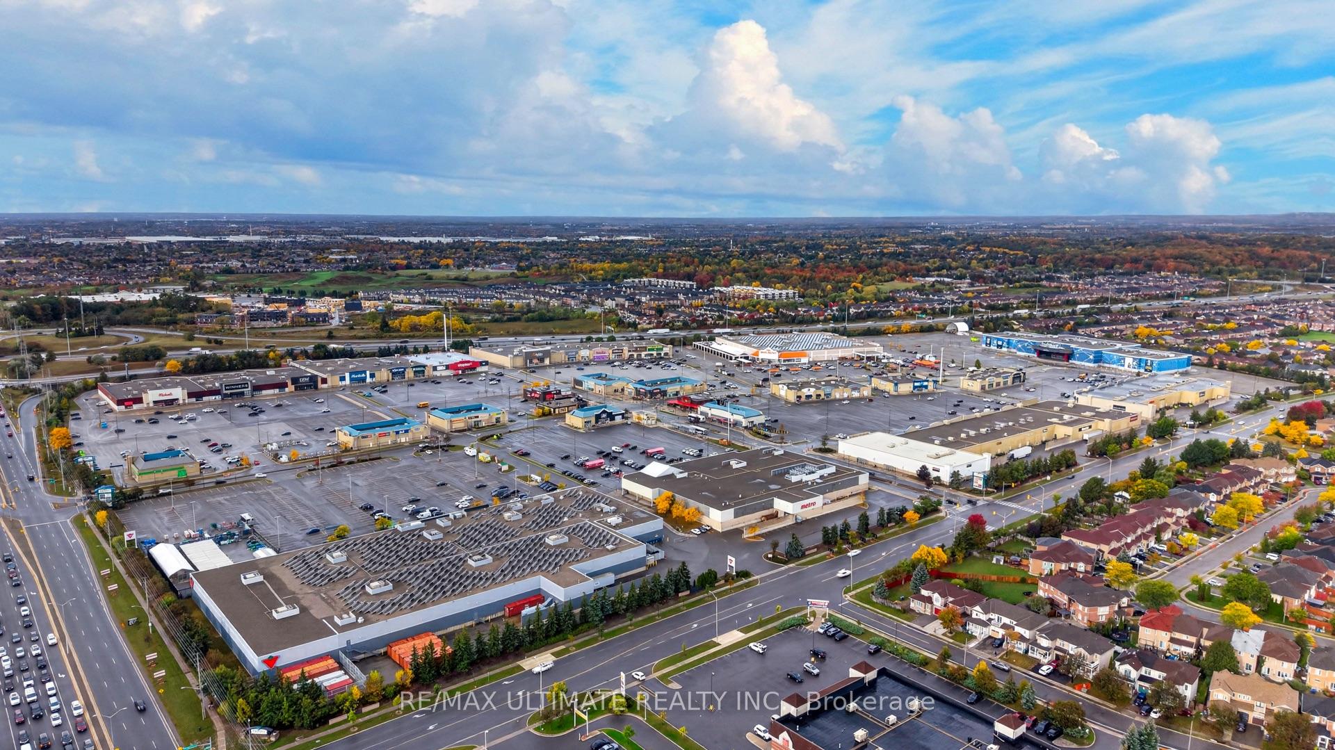 Photo 43 of Unit 47, 122 Moregate Crescent, Brampton, Central Park — HOMEH
