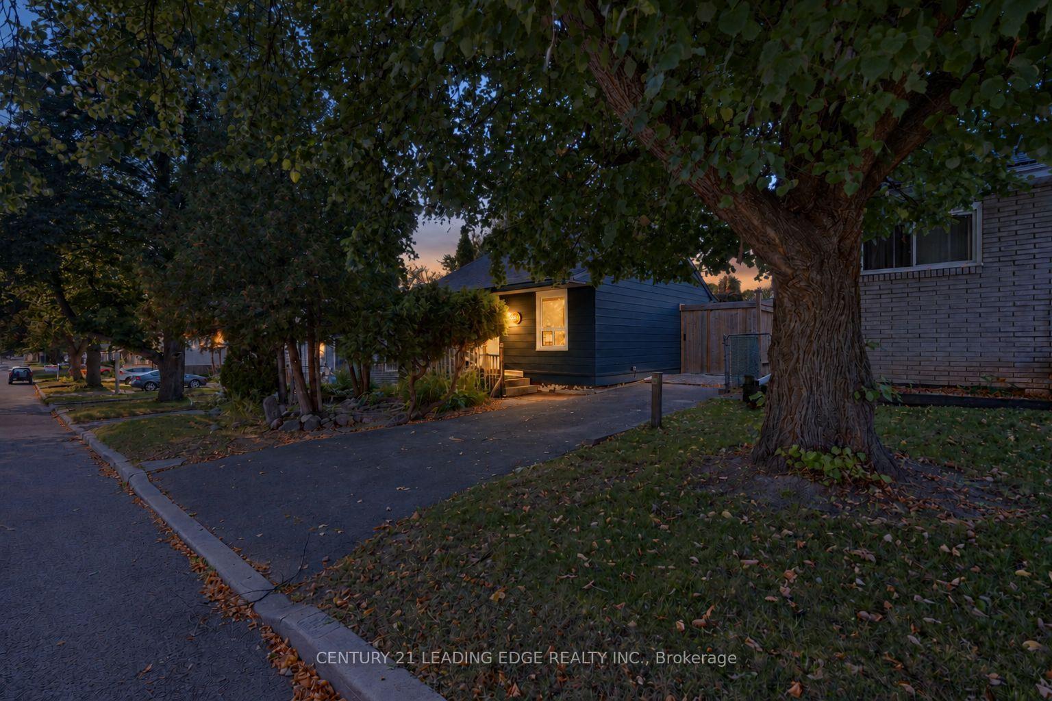 Photo 5 of 14 George Street, Ajax, Central — HOMEH