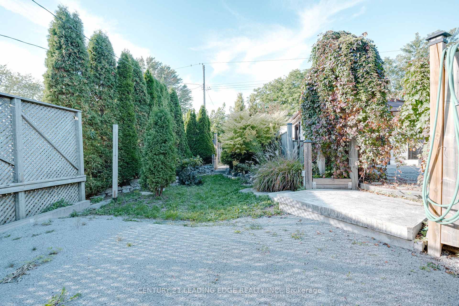 Photo 31 of 14 George Street, Ajax, Central — HOMEH