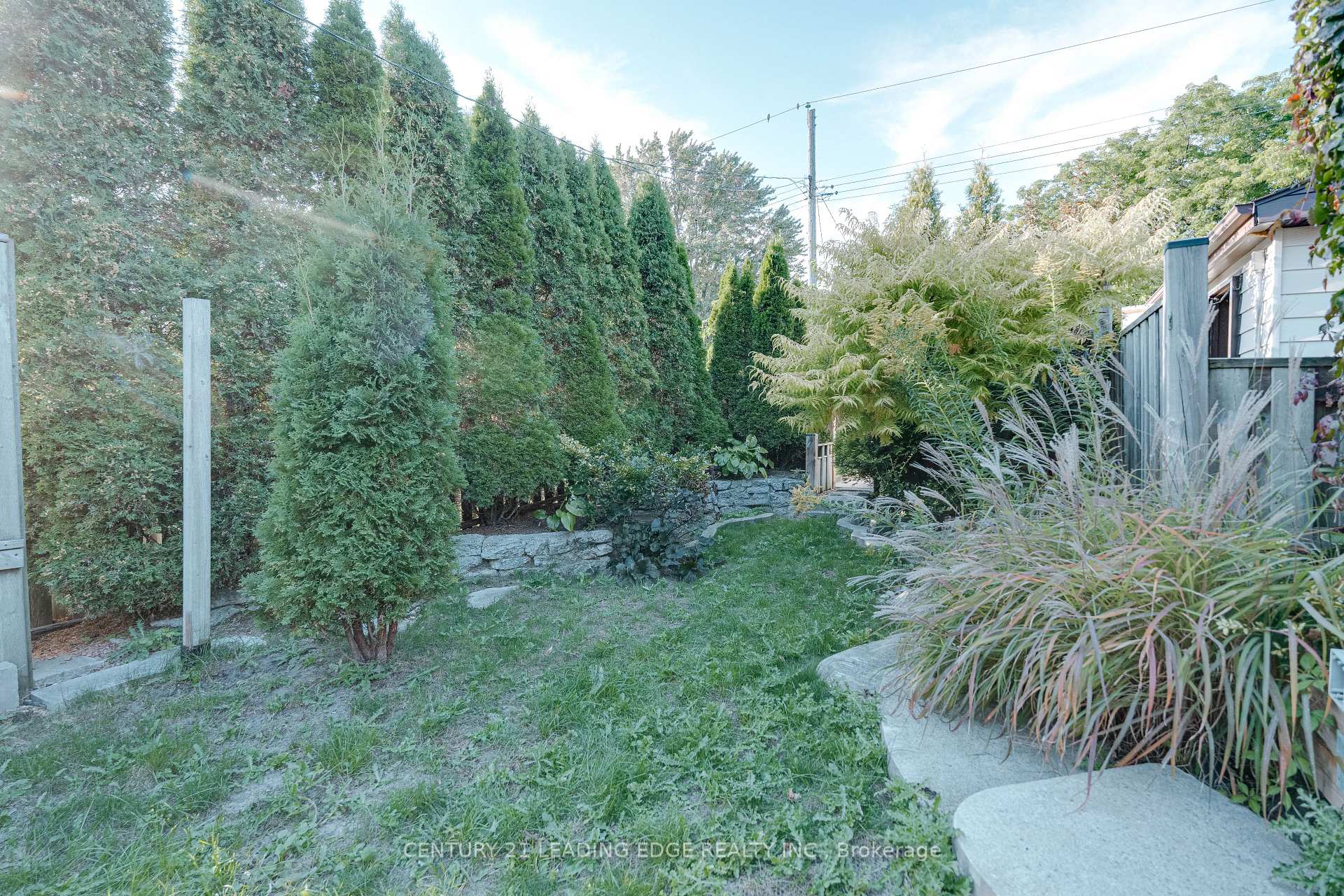 Photo 32 of 14 George Street, Ajax, Central — HOMEH
