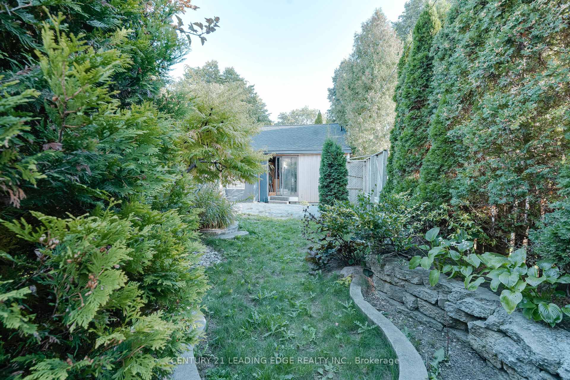 Photo 36 of 14 George Street, Ajax, Central — HOMEH