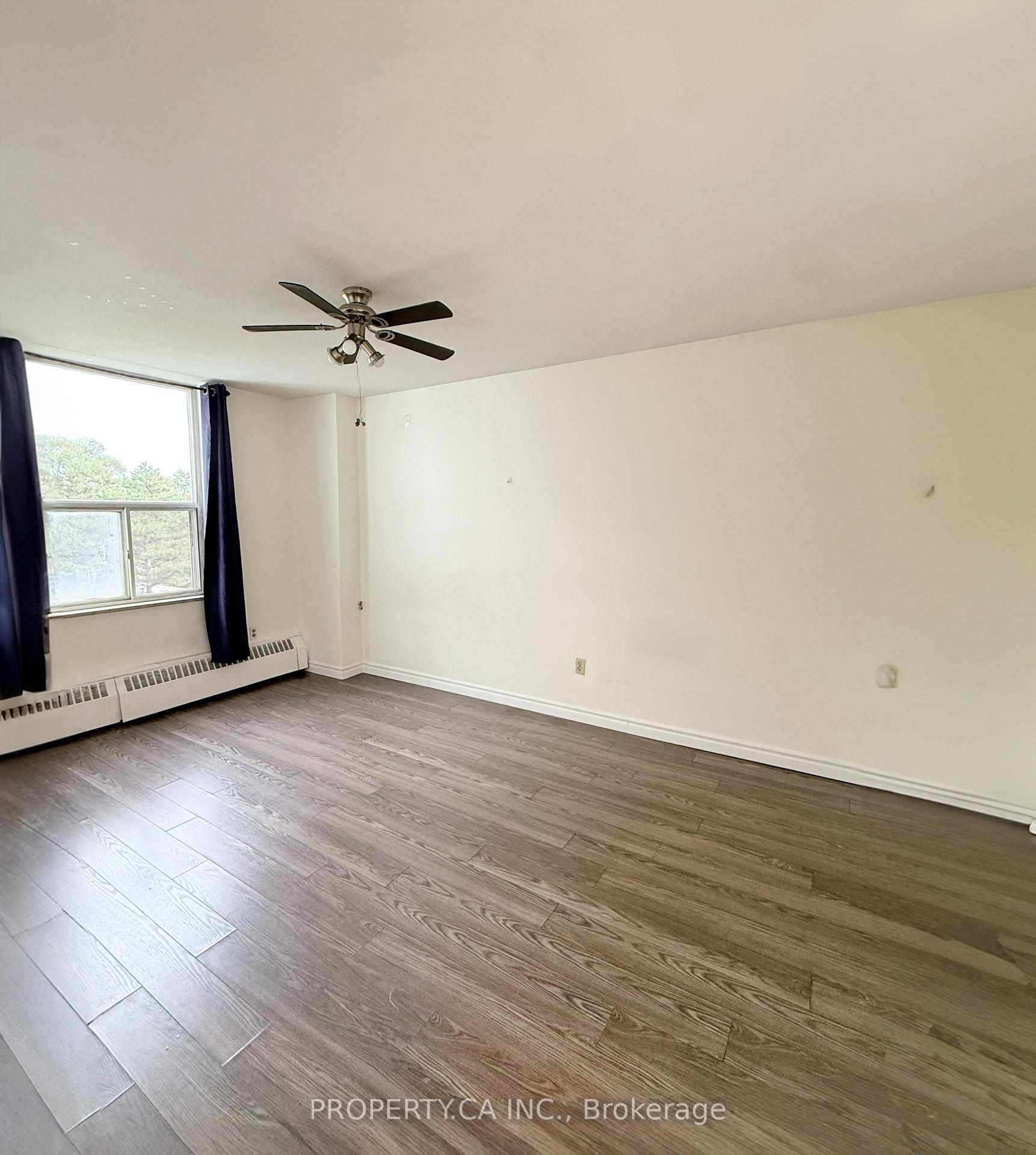 Photo 11 of Unit 411, 10 Parkway Forest Drive, North York, Henry Farm — HOMEH