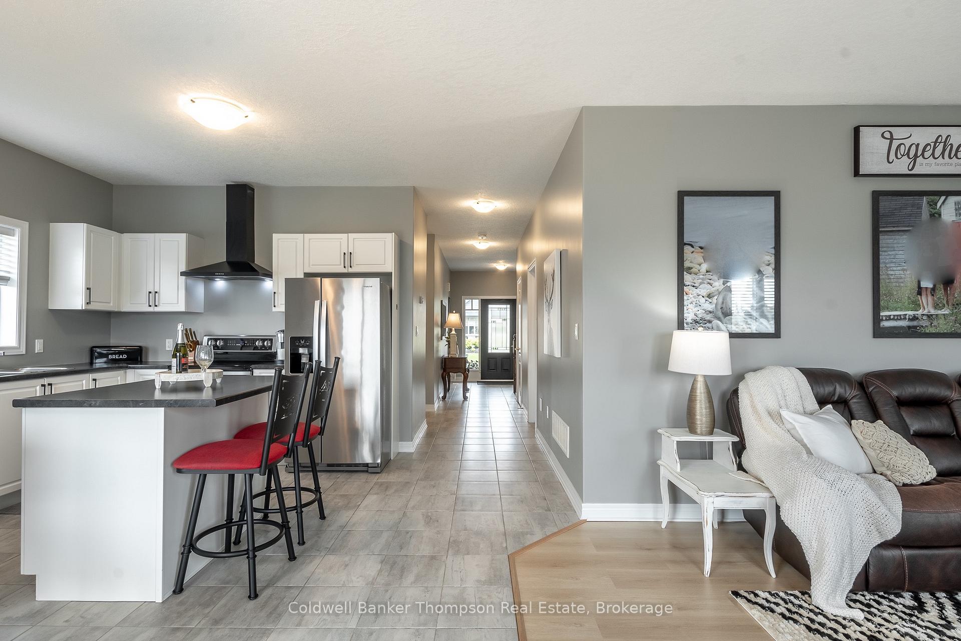 Photo 8 of 25 Woodstream Drive, Huntsville, Chaffey — HOMEH