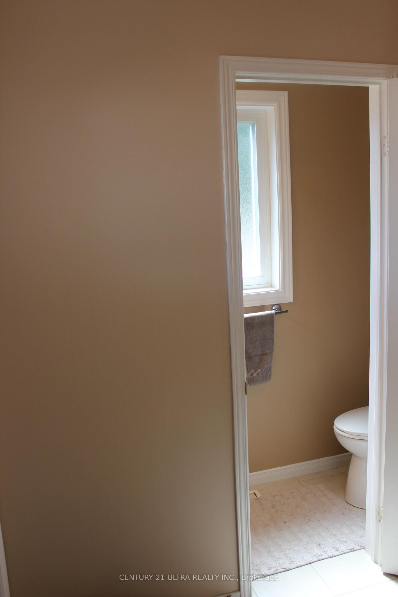 Photo 27 of 373 Brembel Crescent, Kitchener, Grand River North — HOMEH