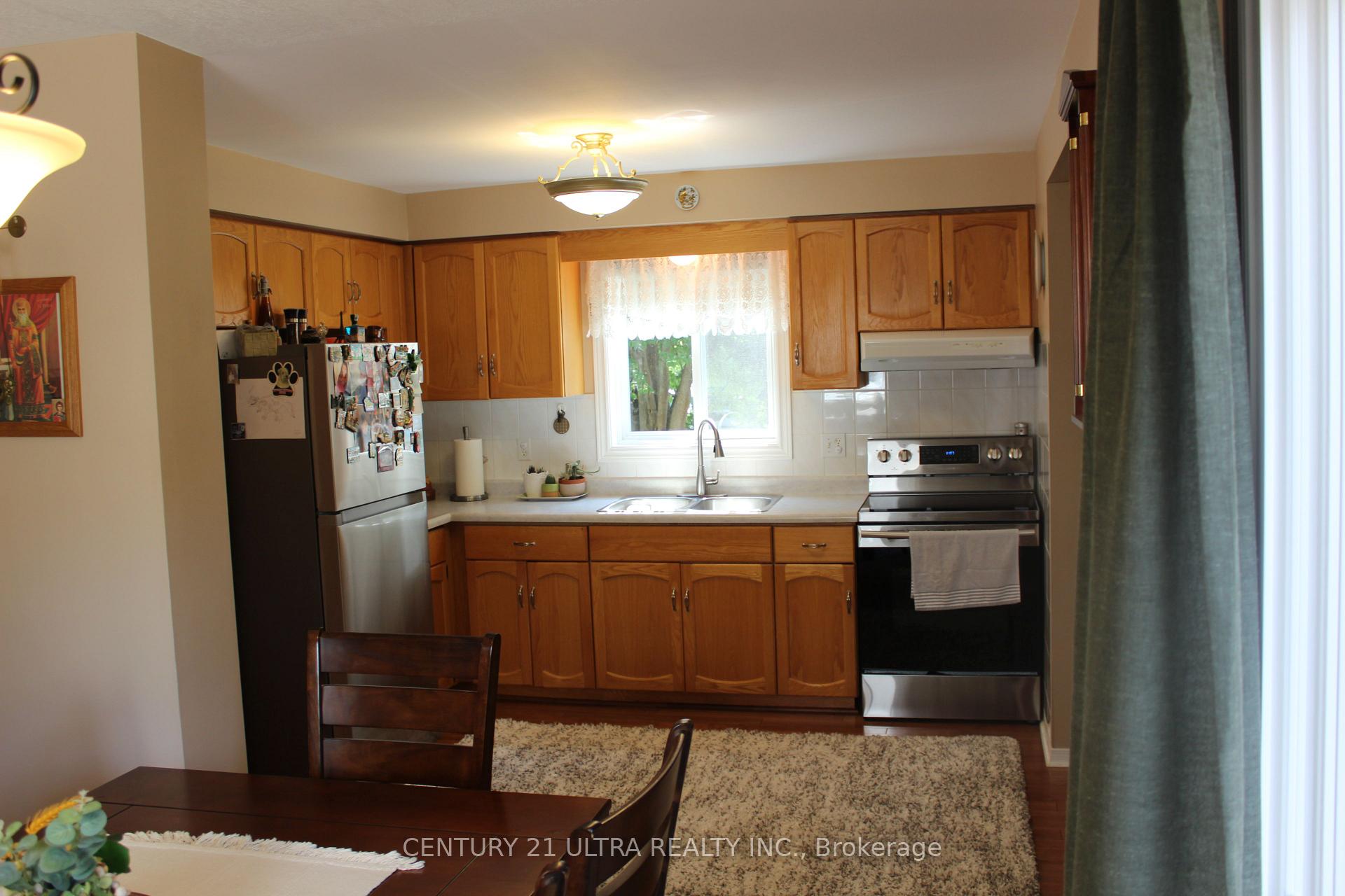 Photo 28 of 373 Brembel Crescent, Kitchener, Grand River North — HOMEH