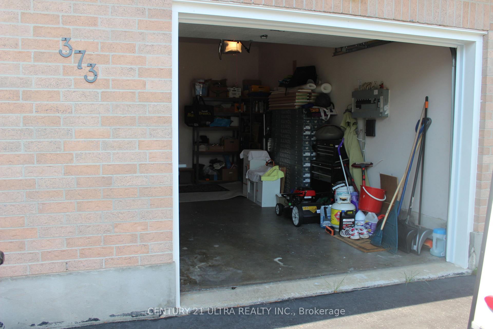 Photo 31 of 373 Brembel Crescent, Kitchener, Grand River North — HOMEH