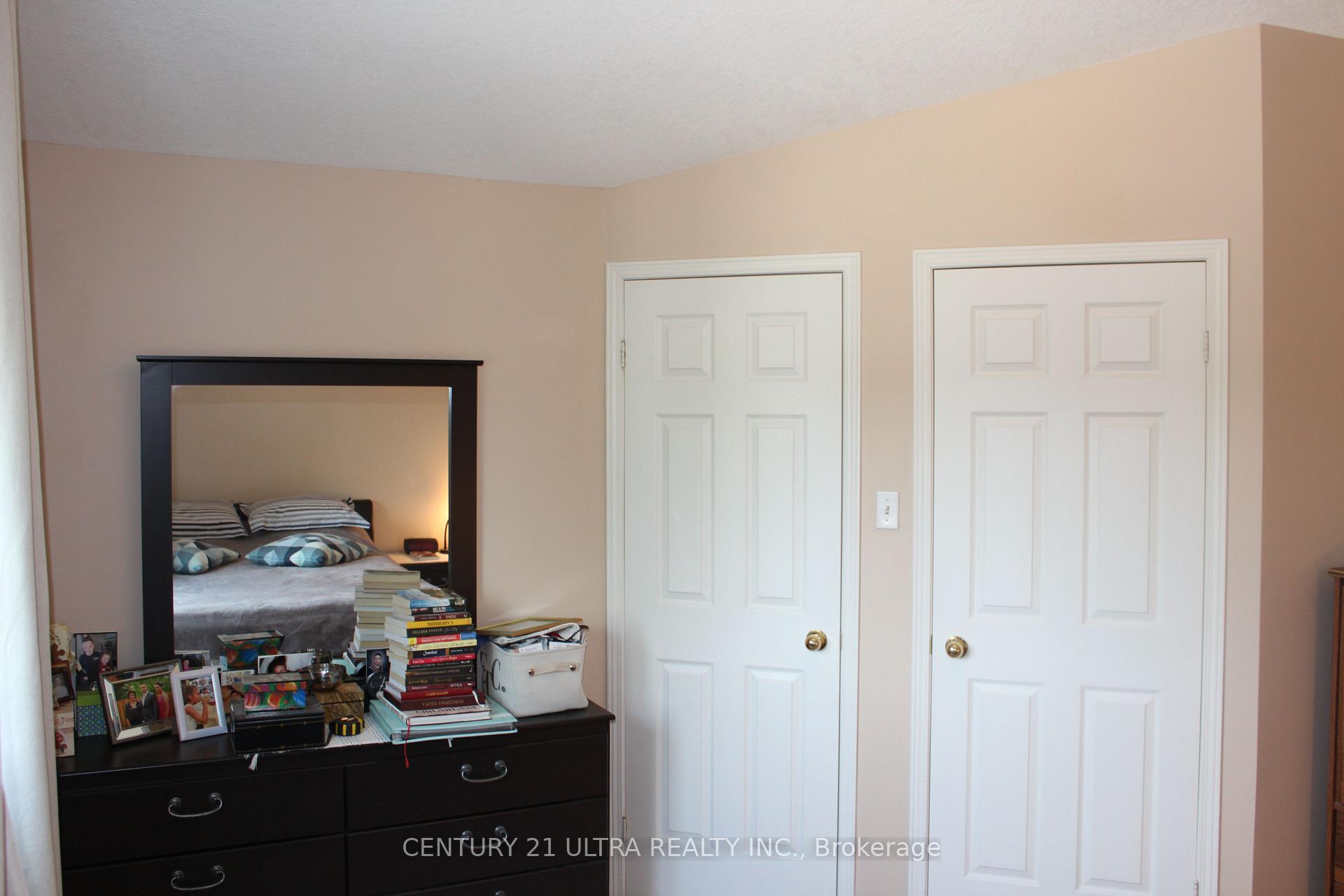 Photo 37 of 373 Brembel Crescent, Kitchener, Grand River North — HOMEH