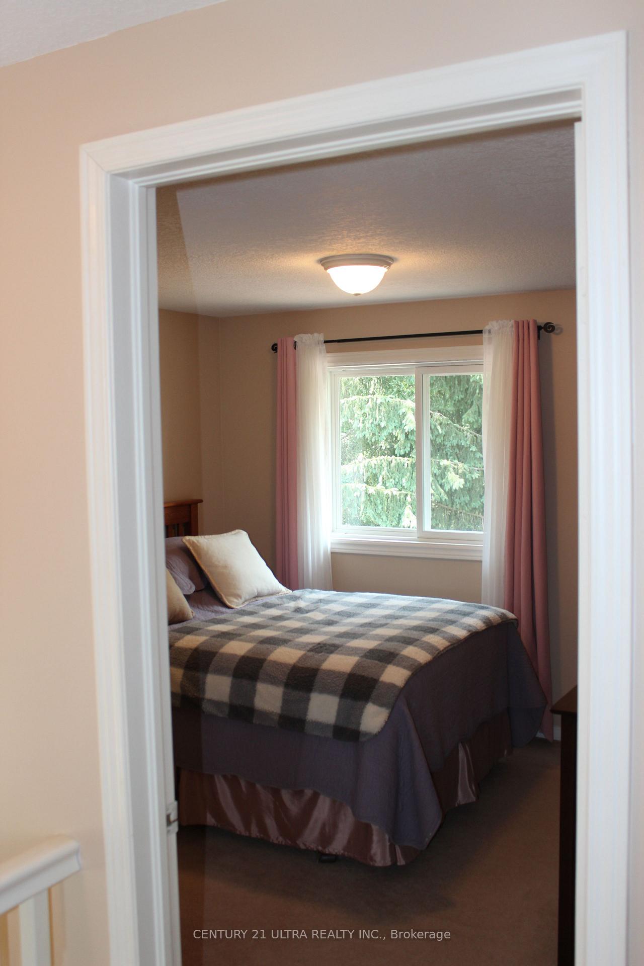 Photo 43 of 373 Brembel Crescent, Kitchener, Grand River North — HOMEH