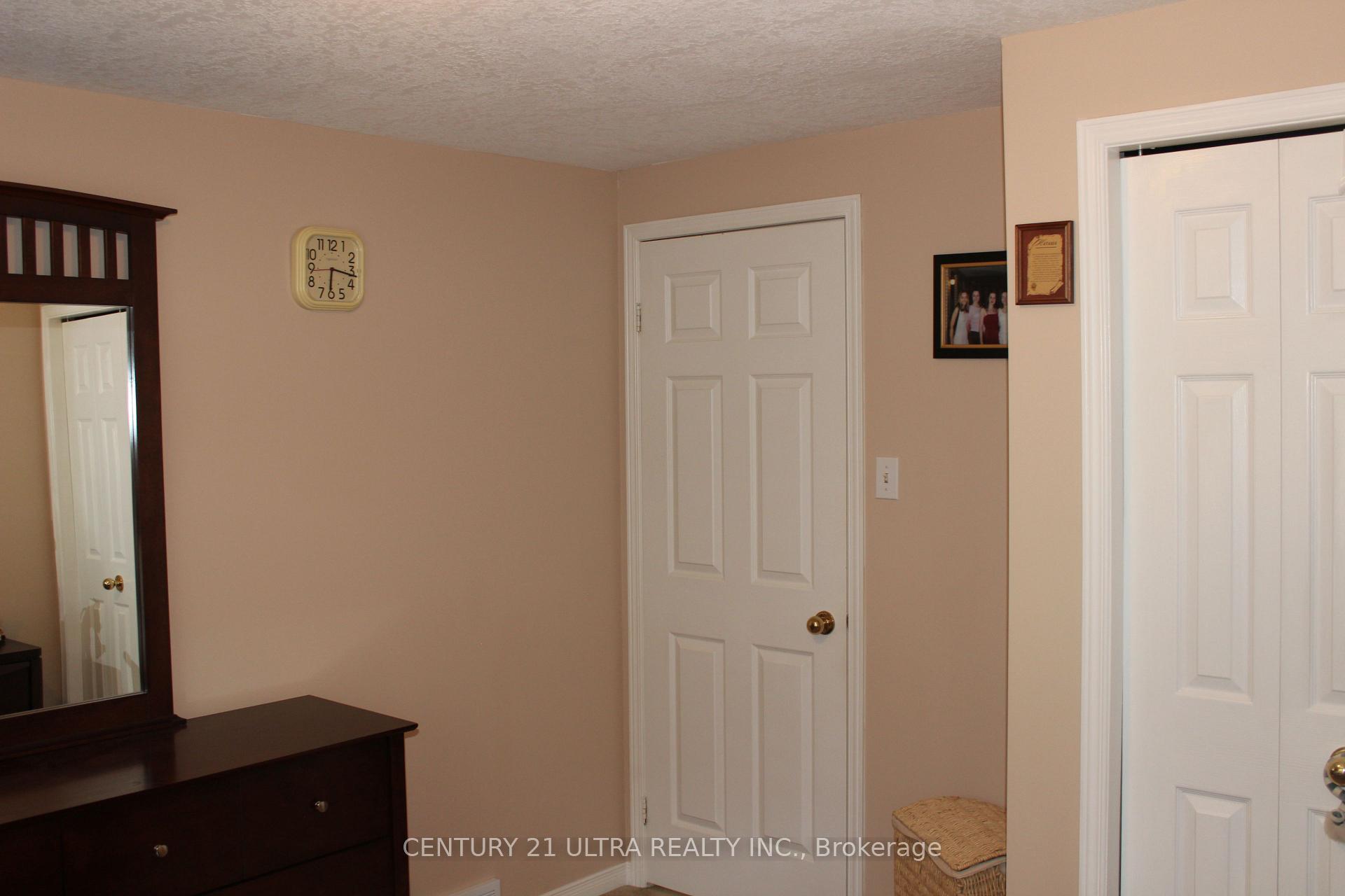 Photo 45 of 373 Brembel Crescent, Kitchener, Grand River North — HOMEH