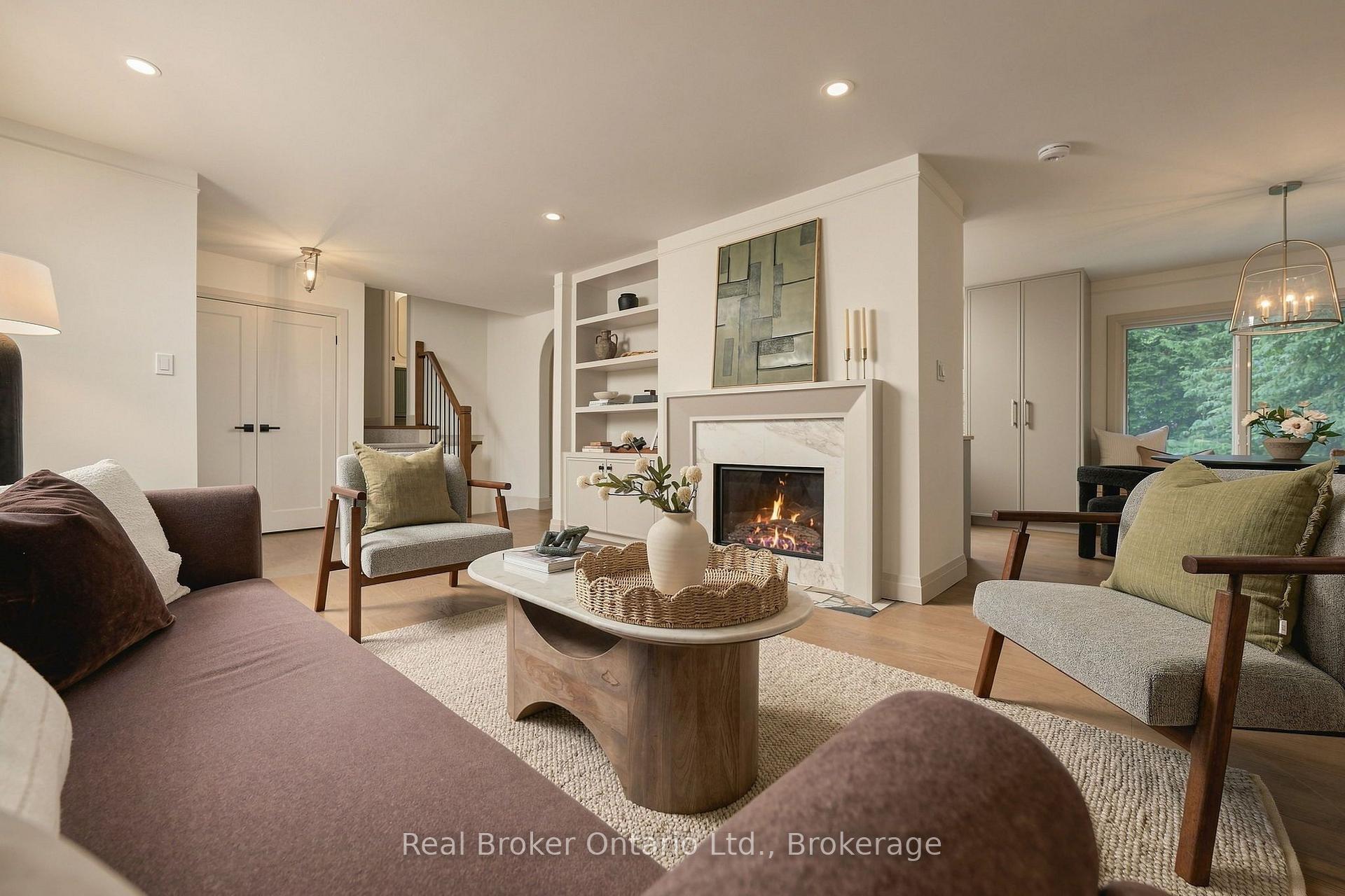 Photo 9 of 571 Leonard Court, Burlington, LaSalle — HOMEH