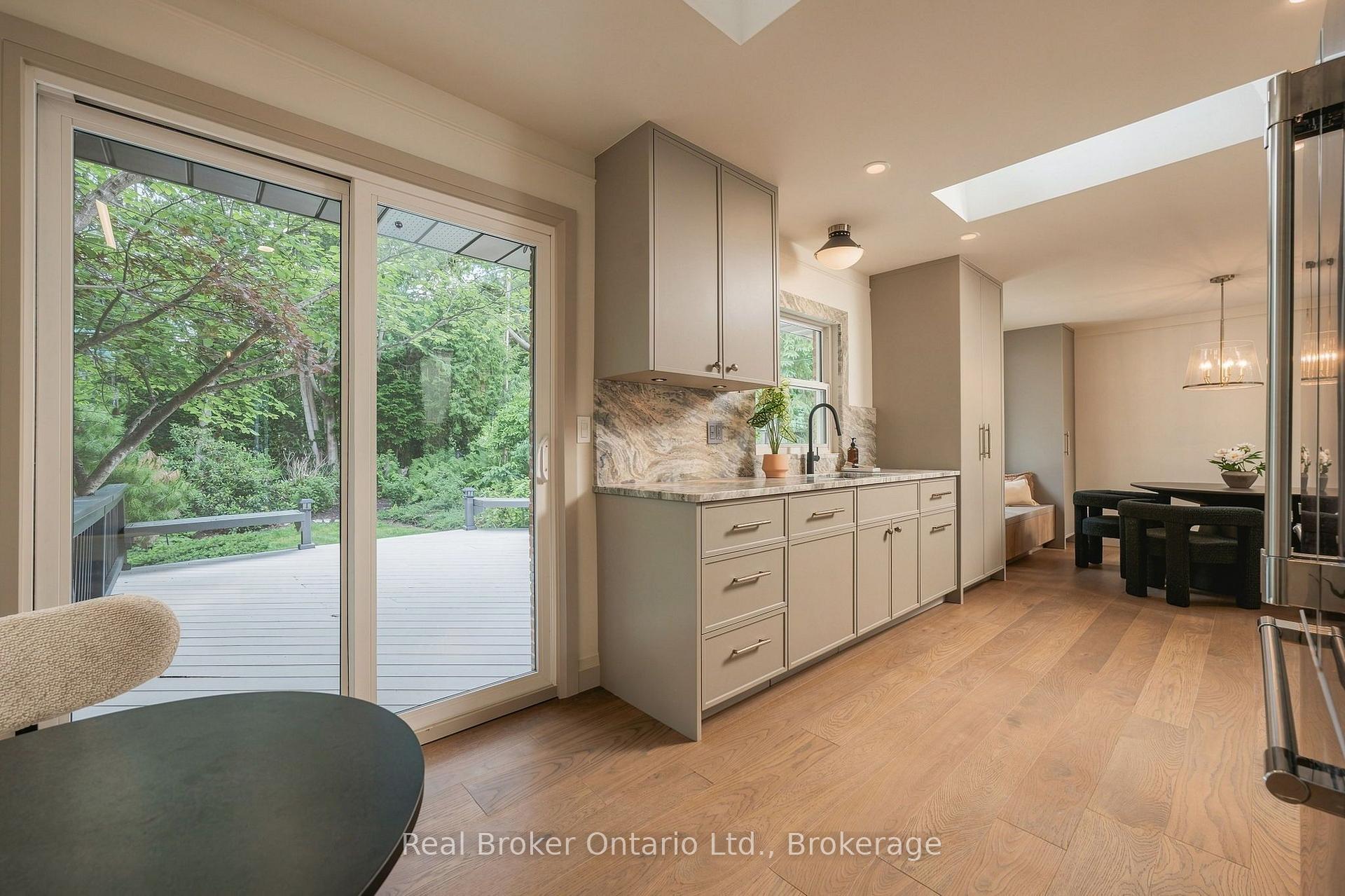 Photo 18 of 571 Leonard Court, Burlington, LaSalle — HOMEH