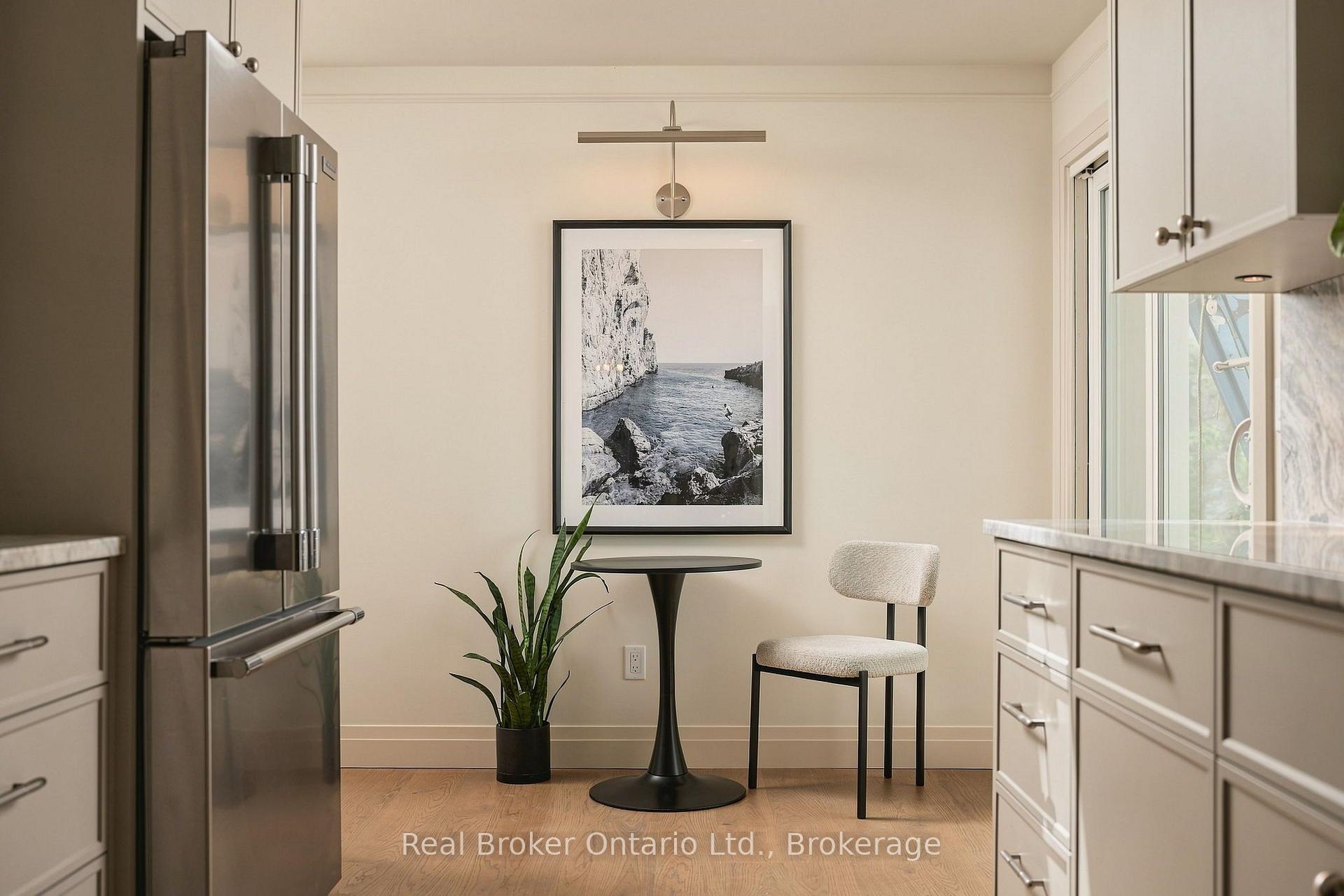 Photo 19 of 571 Leonard Court, Burlington, LaSalle — HOMEH