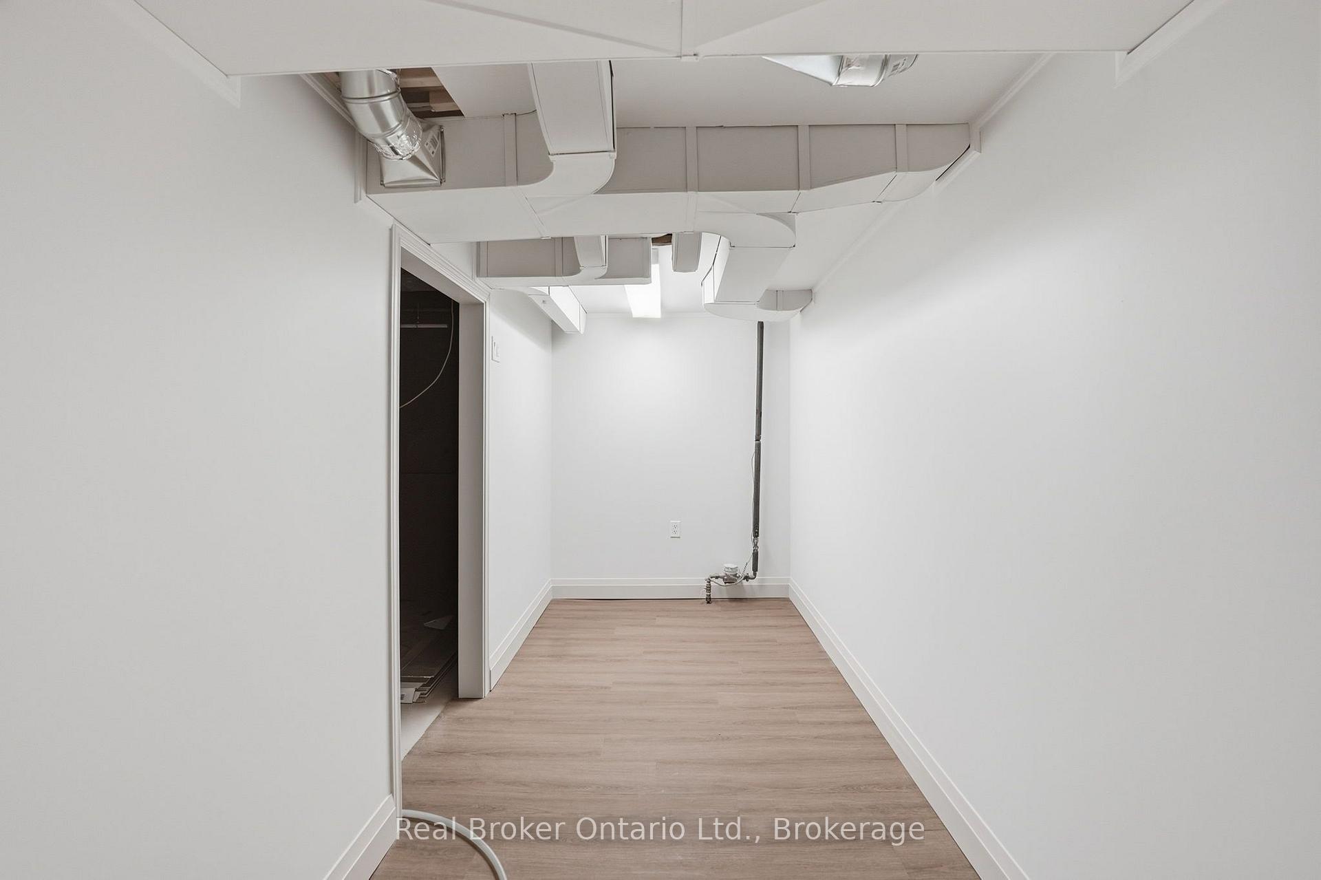 Photo 36 of 571 Leonard Court, Burlington, LaSalle — HOMEH