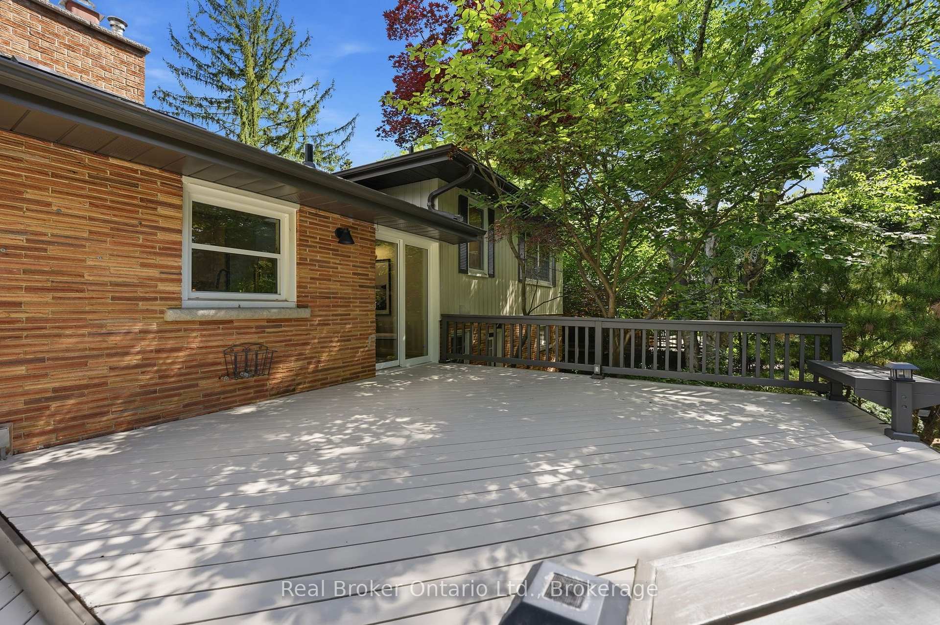 Photo 39 of 571 Leonard Court, Burlington, LaSalle — HOMEH