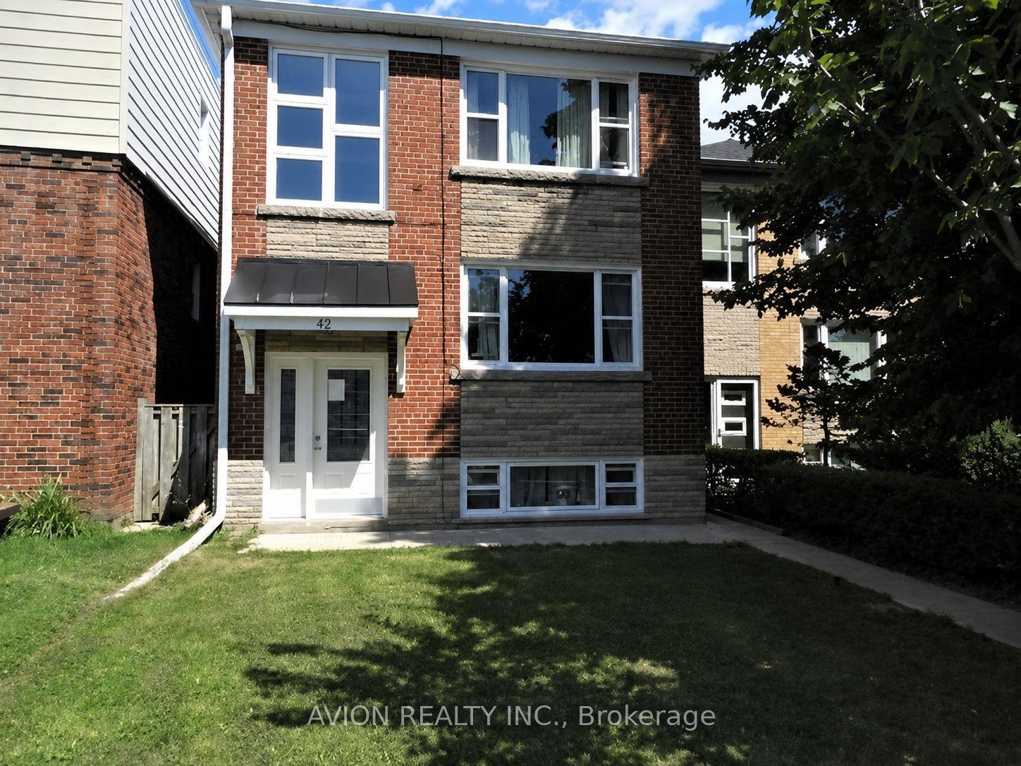 Photo 1 of Unit 2, 42 Emerald Crescent, Etobicoke, New Toronto — HOMEH
