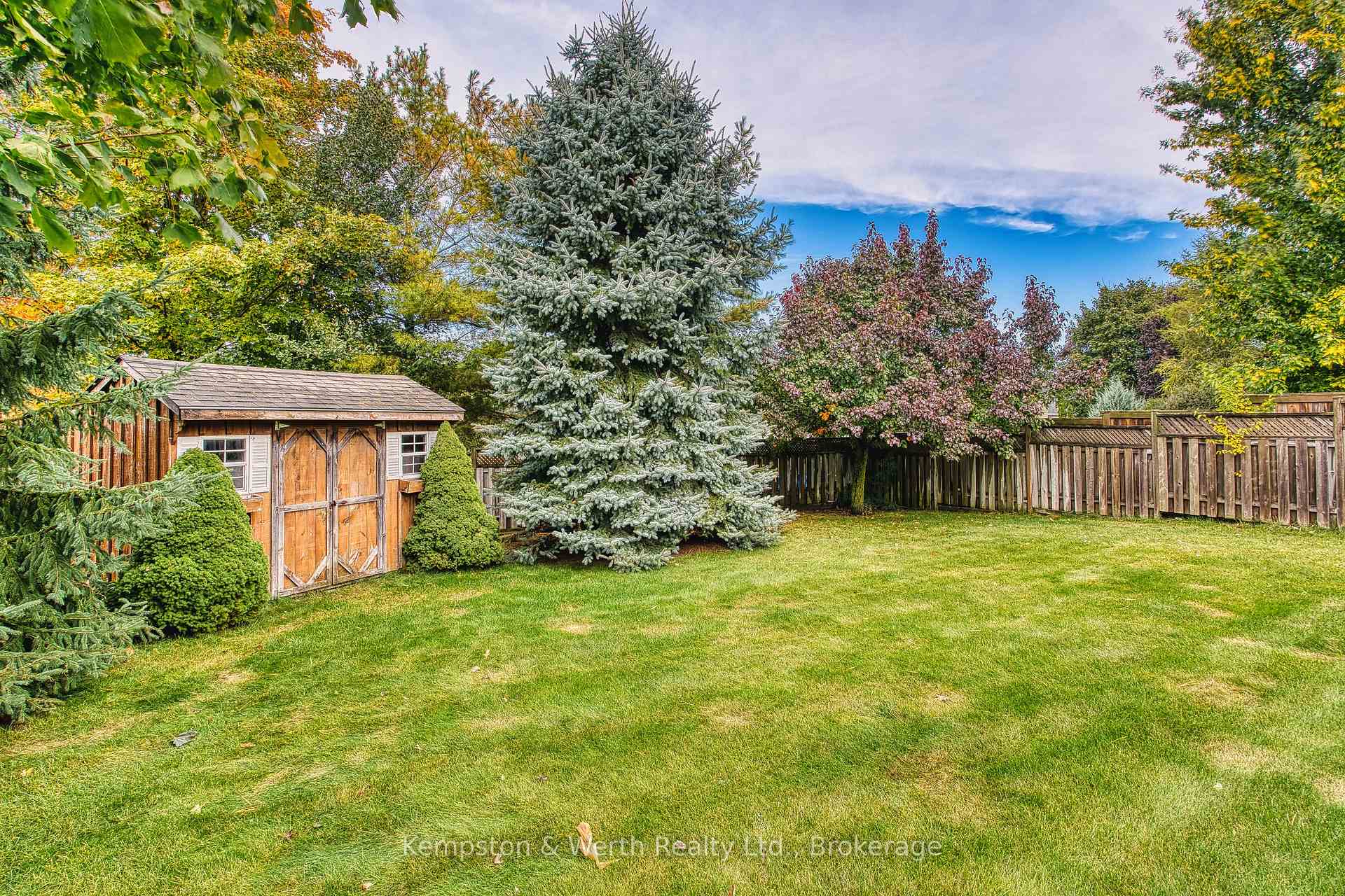 Photo 6 of 755 Wallace Avenue S, North Perth, Listowel — HOMEH