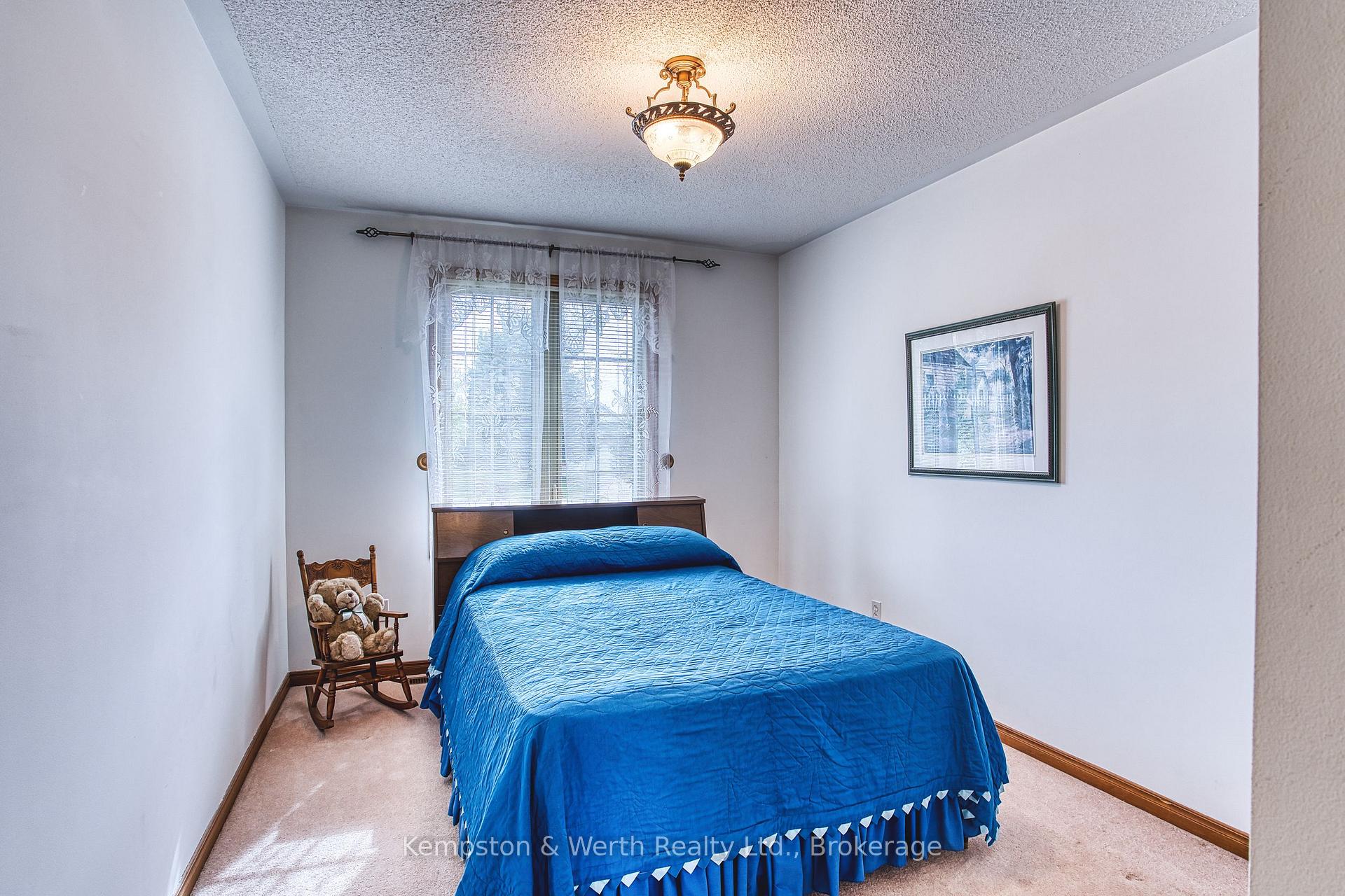 Photo 18 of 755 Wallace Avenue S, North Perth, Listowel — HOMEH