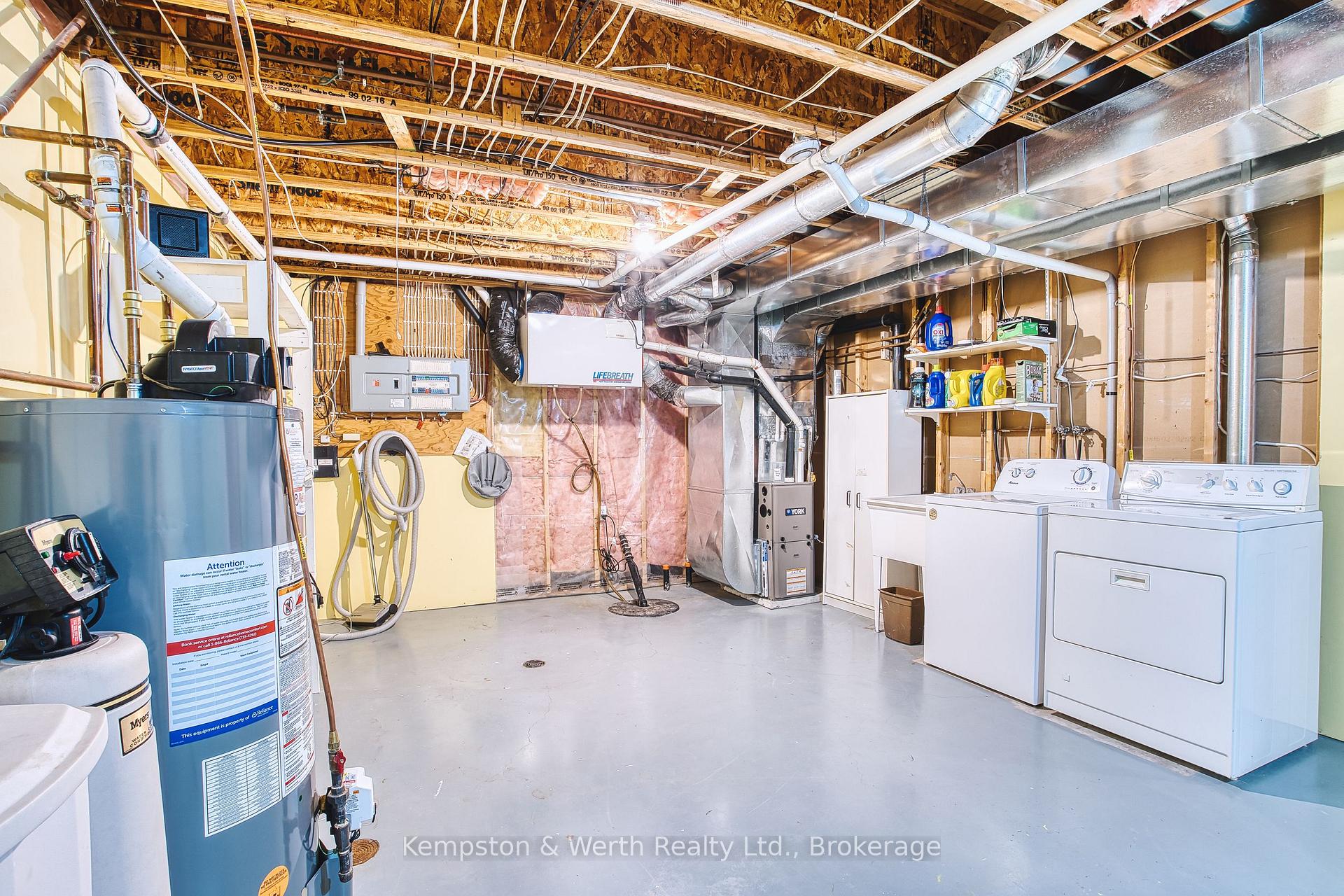 Photo 25 of 755 Wallace Avenue S, North Perth, Listowel — HOMEH