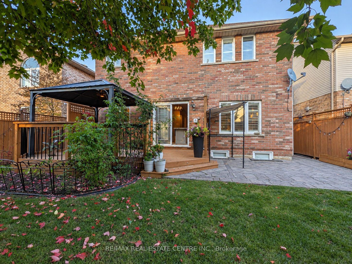 Photo 36 of 1302 Renfield Drive, Burlington, Tansley — HOMEH