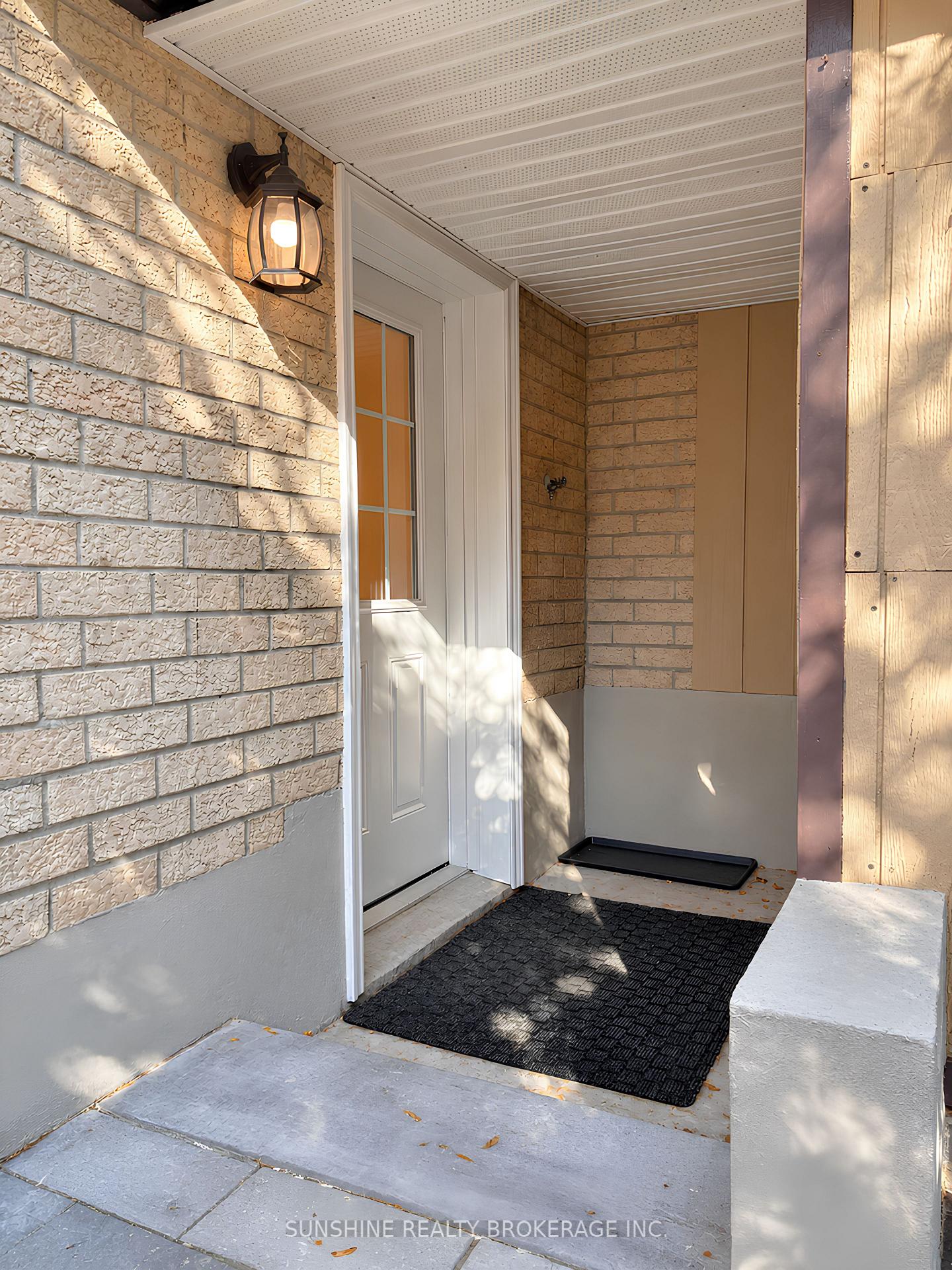 Front of Unit Walk-Out Basement, 37 Bowhill Drive