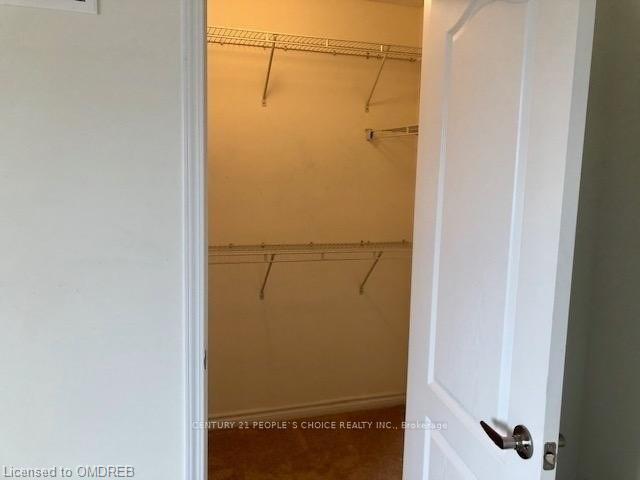 Photo 13 of 905 Orr Court, Kitchener, Rosenburg — HOMEH