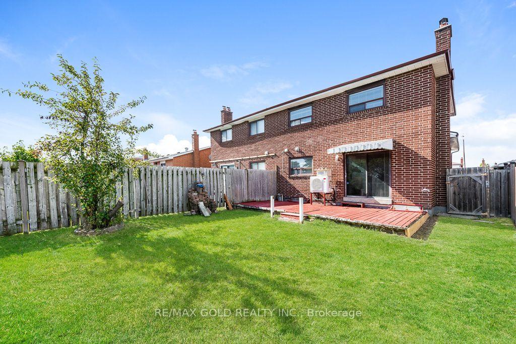 Photo 44 of 7283 Sigsbee Drive, Mississauga, Malton — HOMEH