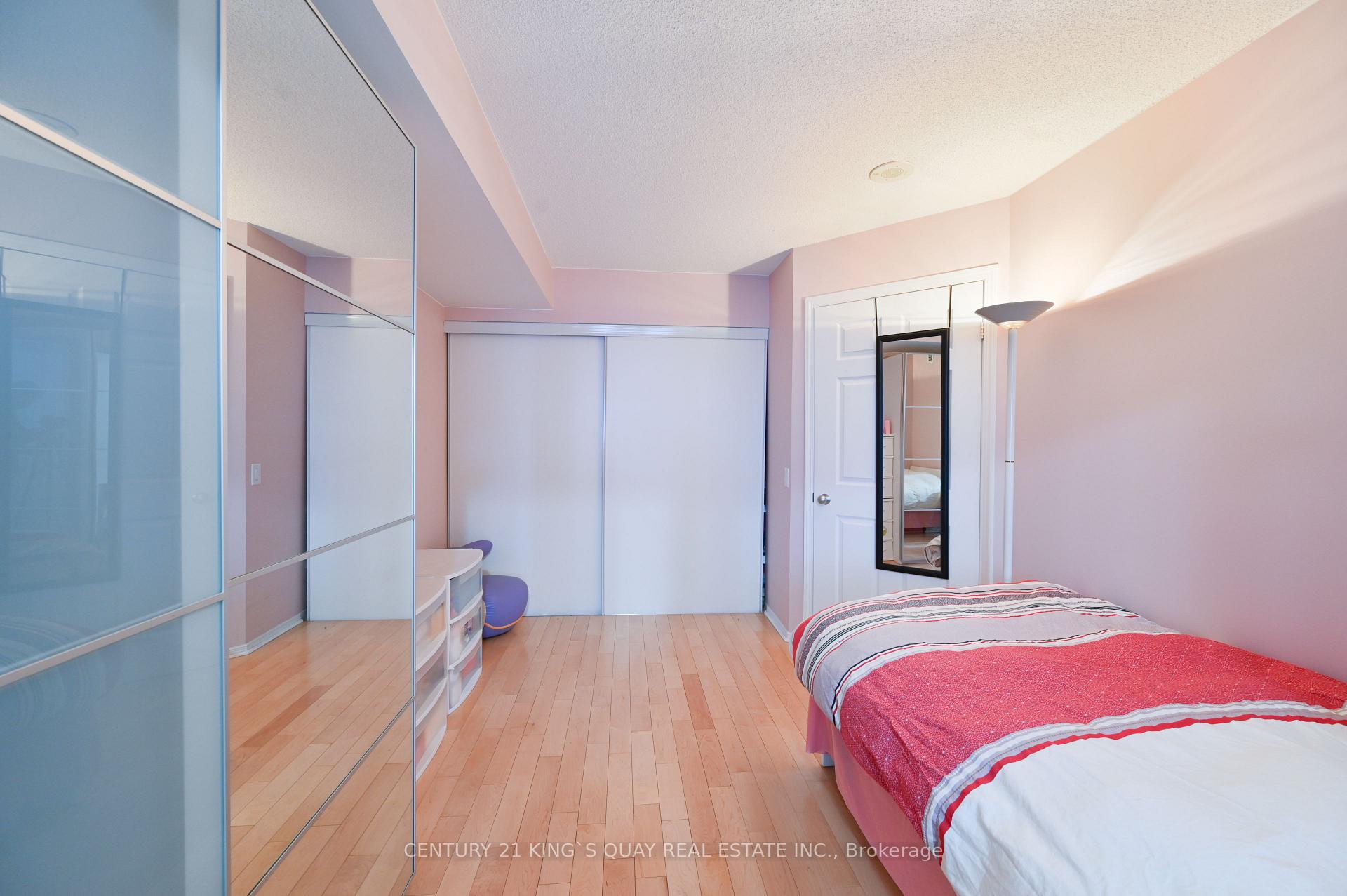 Photo 7 of Unit 612, 155 Beecroft Road, North York, Lansing-Westgate — HOMEH