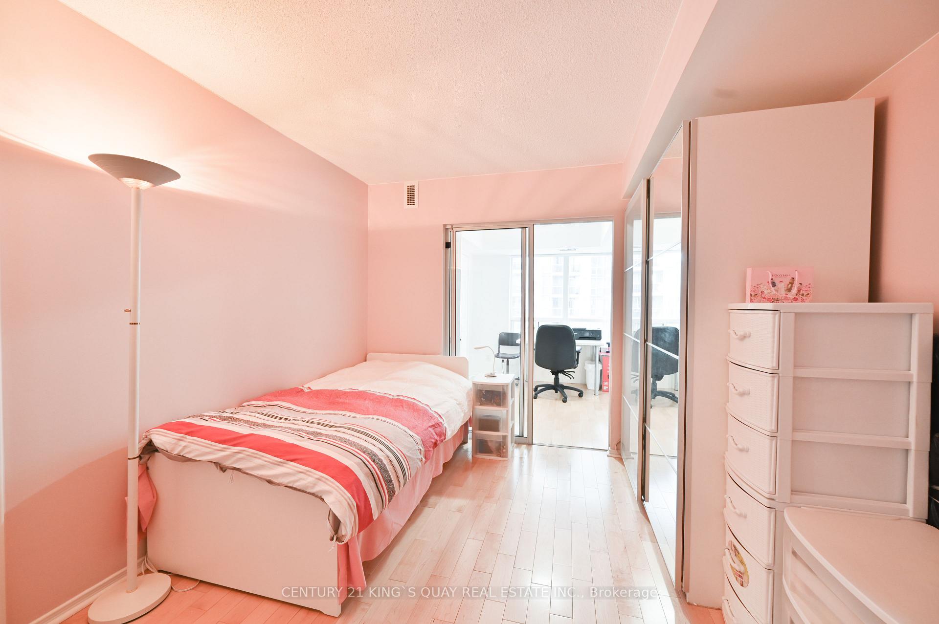 Photo 8 of Unit 612, 155 Beecroft Road, North York, Lansing-Westgate — HOMEH