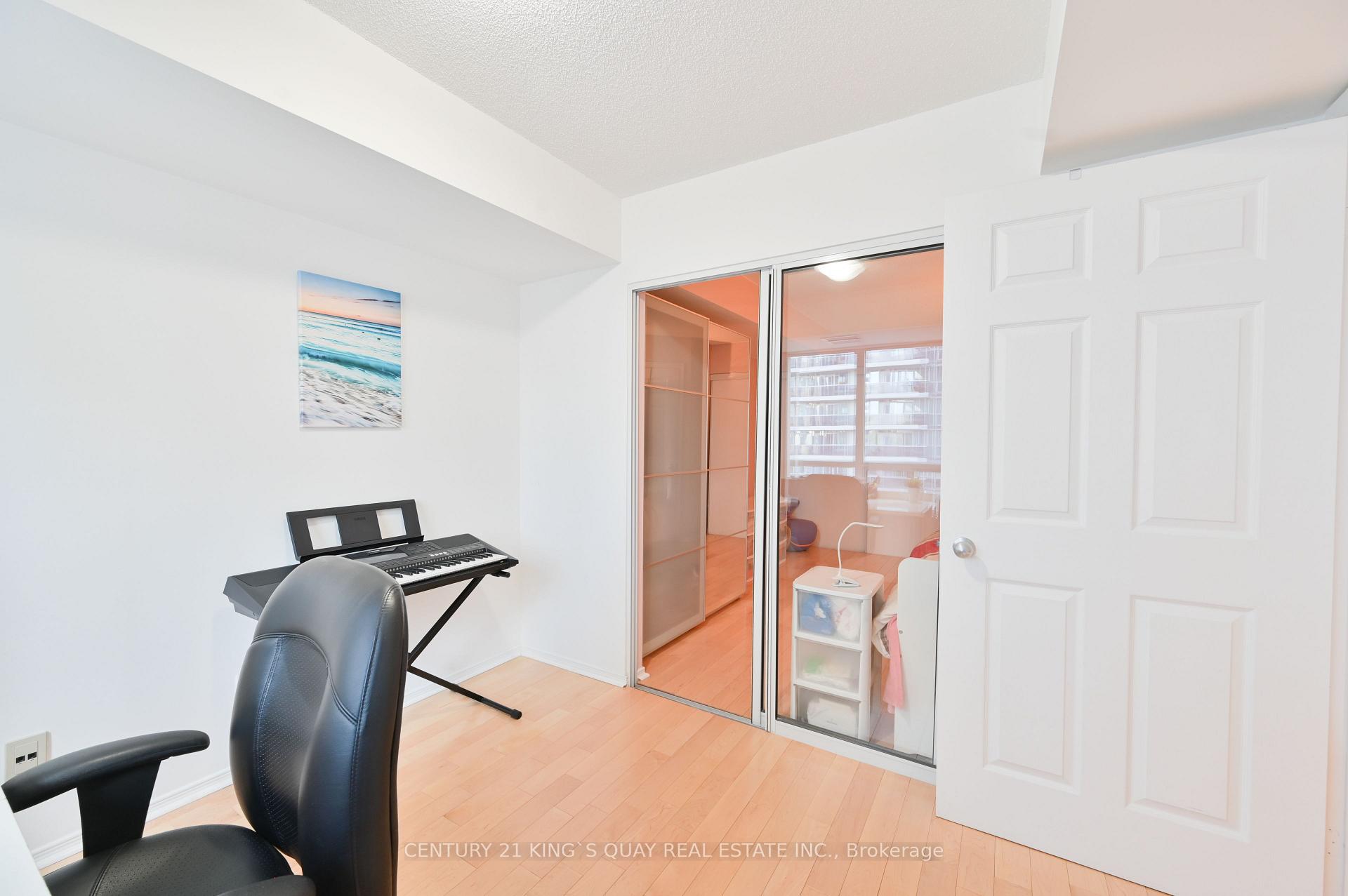 Photo 11 of Unit 612, 155 Beecroft Road, North York, Lansing-Westgate — HOMEH