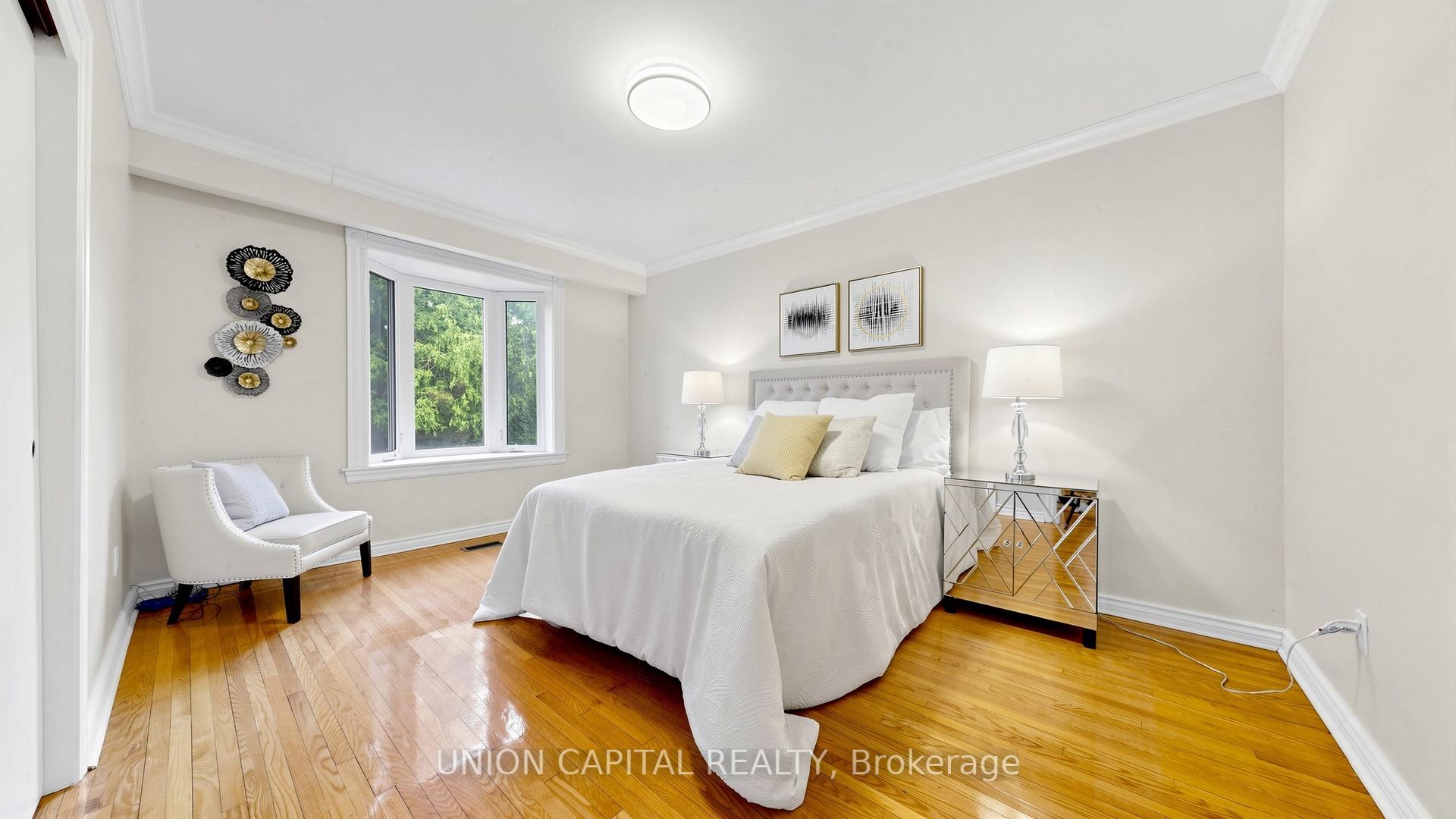 Photo 19 of 49 Bathford Crescent, North York, Bayview Village — HOMEH