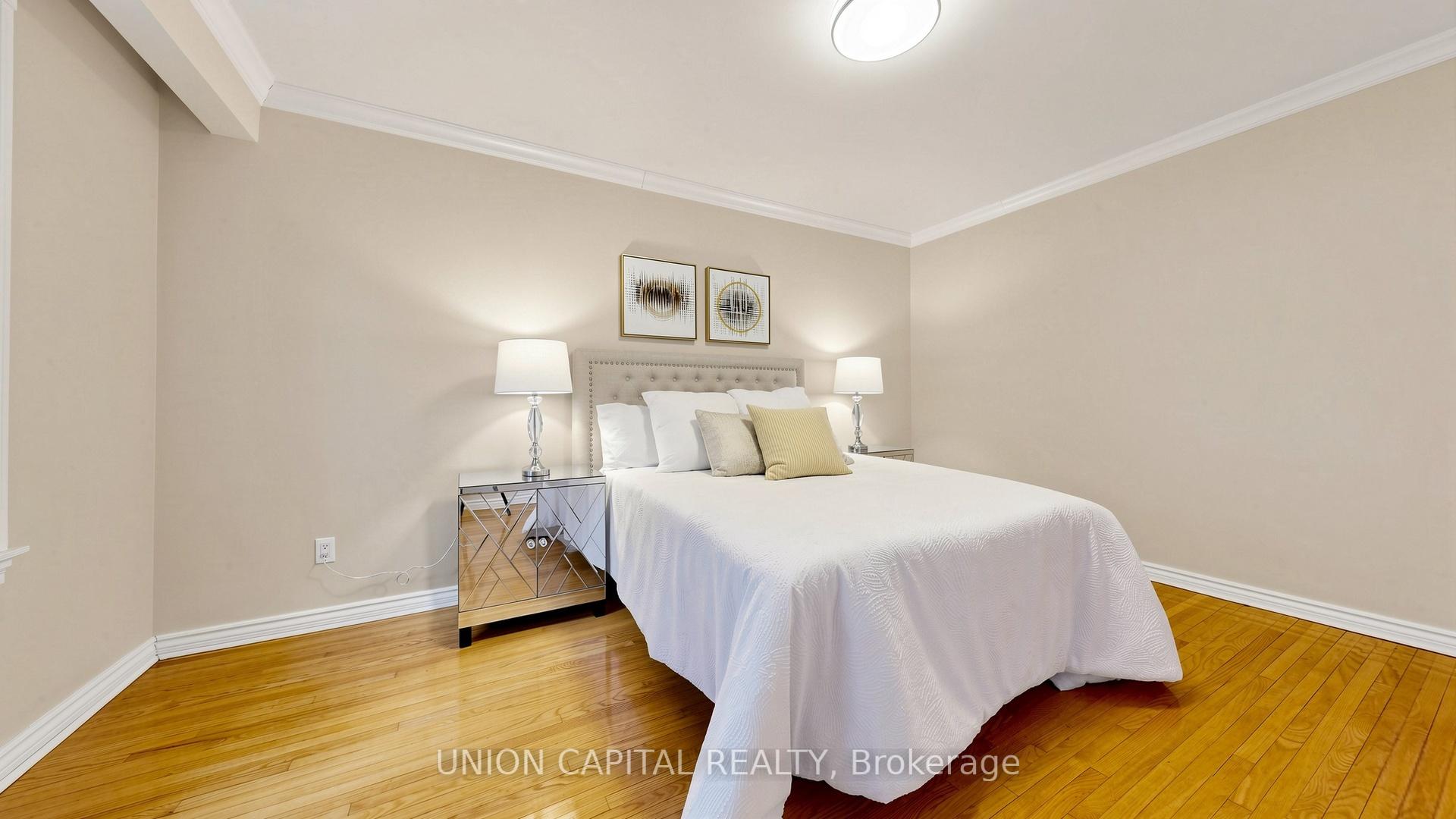 Photo 21 of 49 Bathford Crescent, North York, Bayview Village — HOMEH