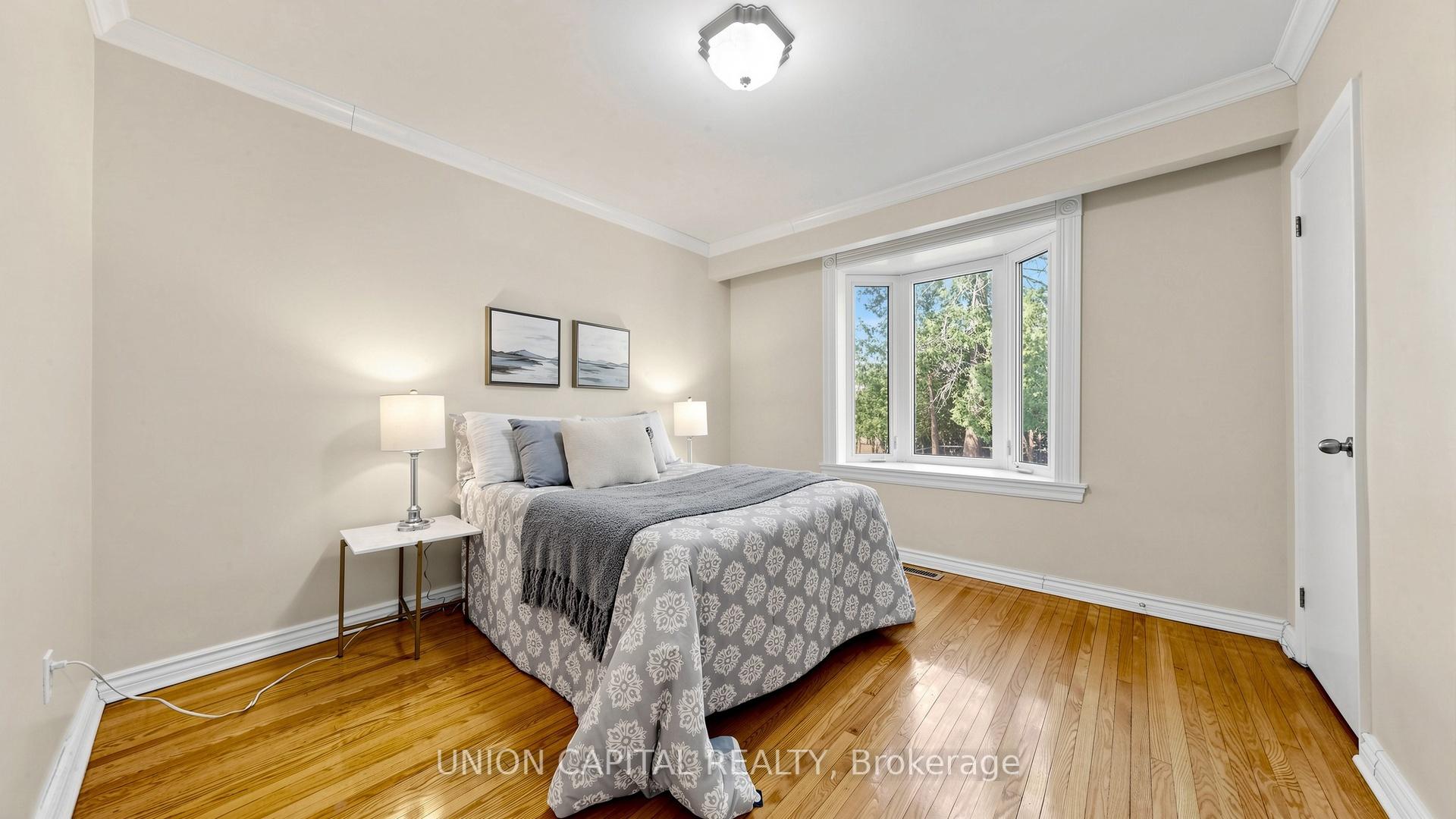 Photo 23 of 49 Bathford Crescent, North York, Bayview Village — HOMEH