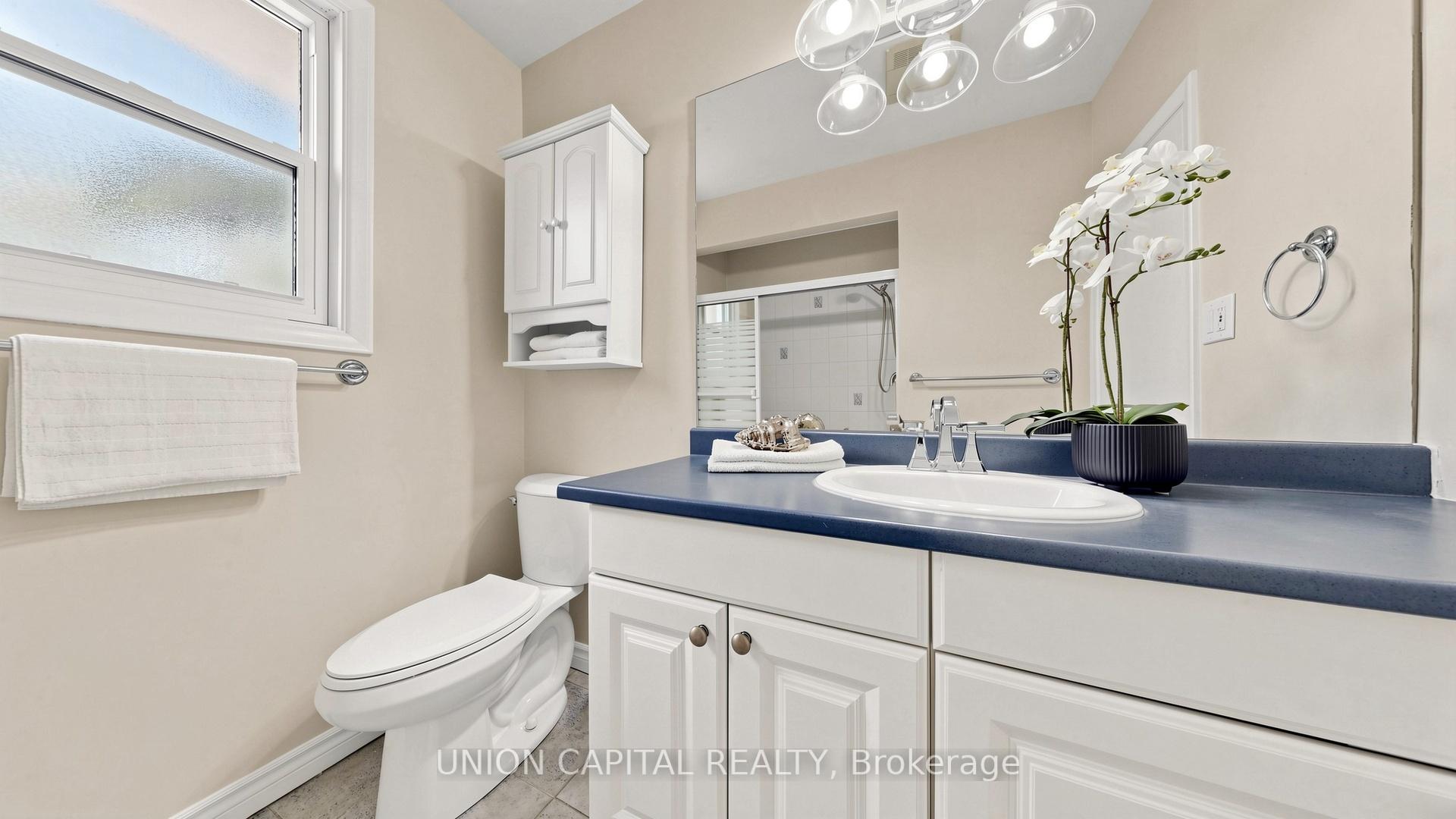 Photo 29 of 49 Bathford Crescent, North York, Bayview Village — HOMEH