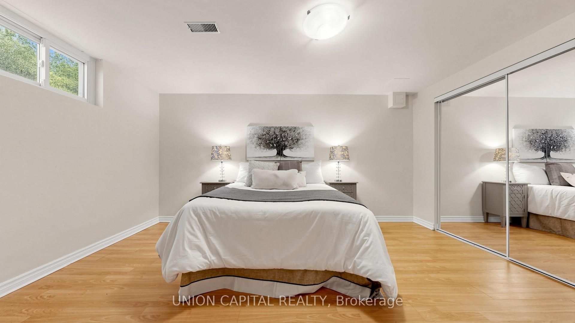 Photo 37 of 49 Bathford Crescent, North York, Bayview Village — HOMEH