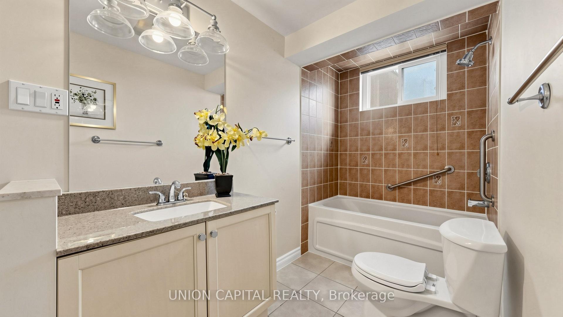 Photo 42 of 49 Bathford Crescent, North York, Bayview Village — HOMEH