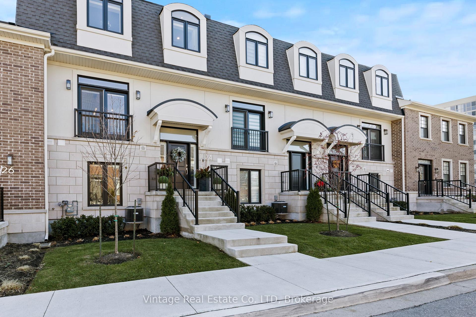 Photo 2 of 24 Willow Bank Common, St. Catharines, Grapeview — HOMEH