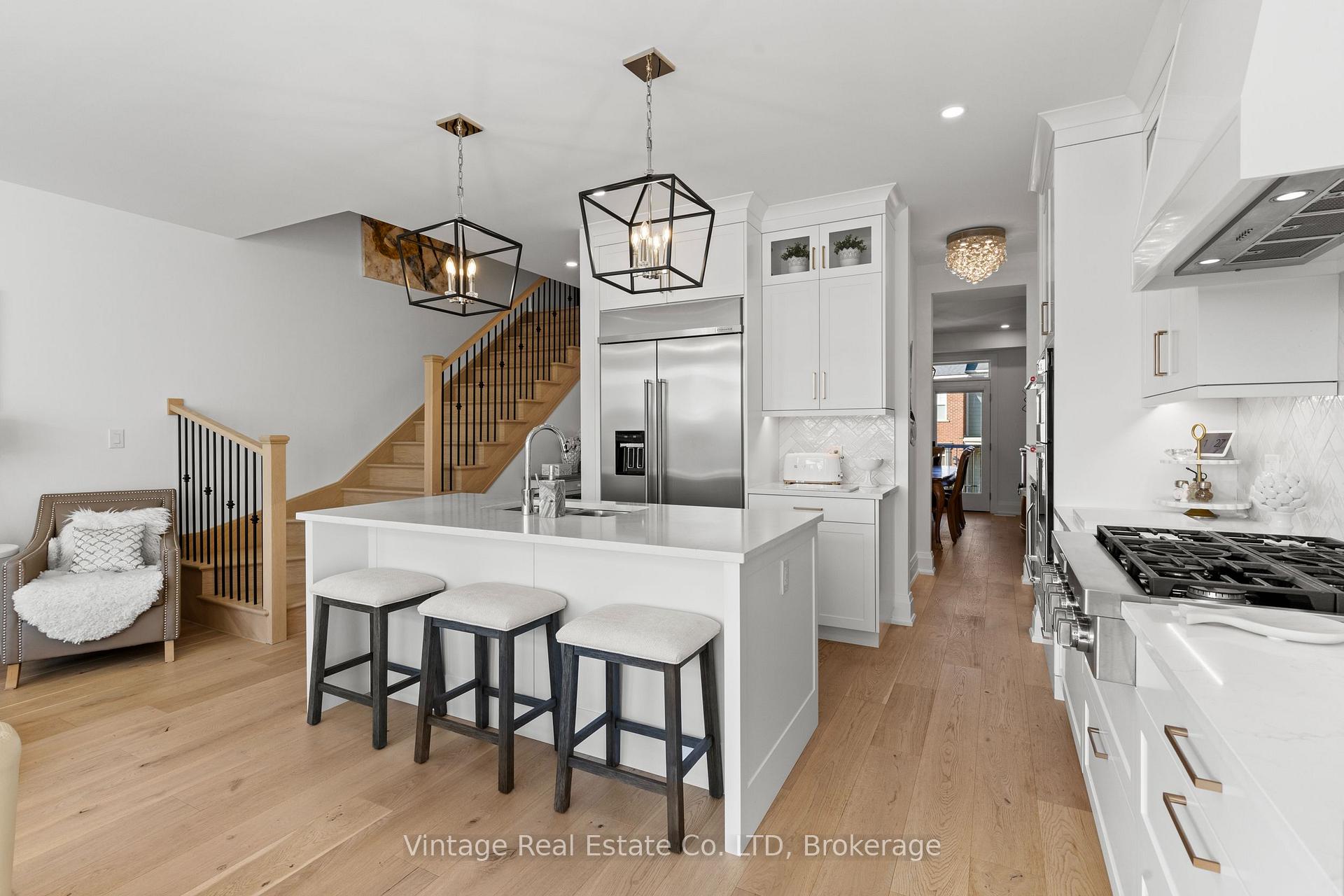 Photo 3 of 24 Willow Bank Common, St. Catharines, Grapeview — HOMEH