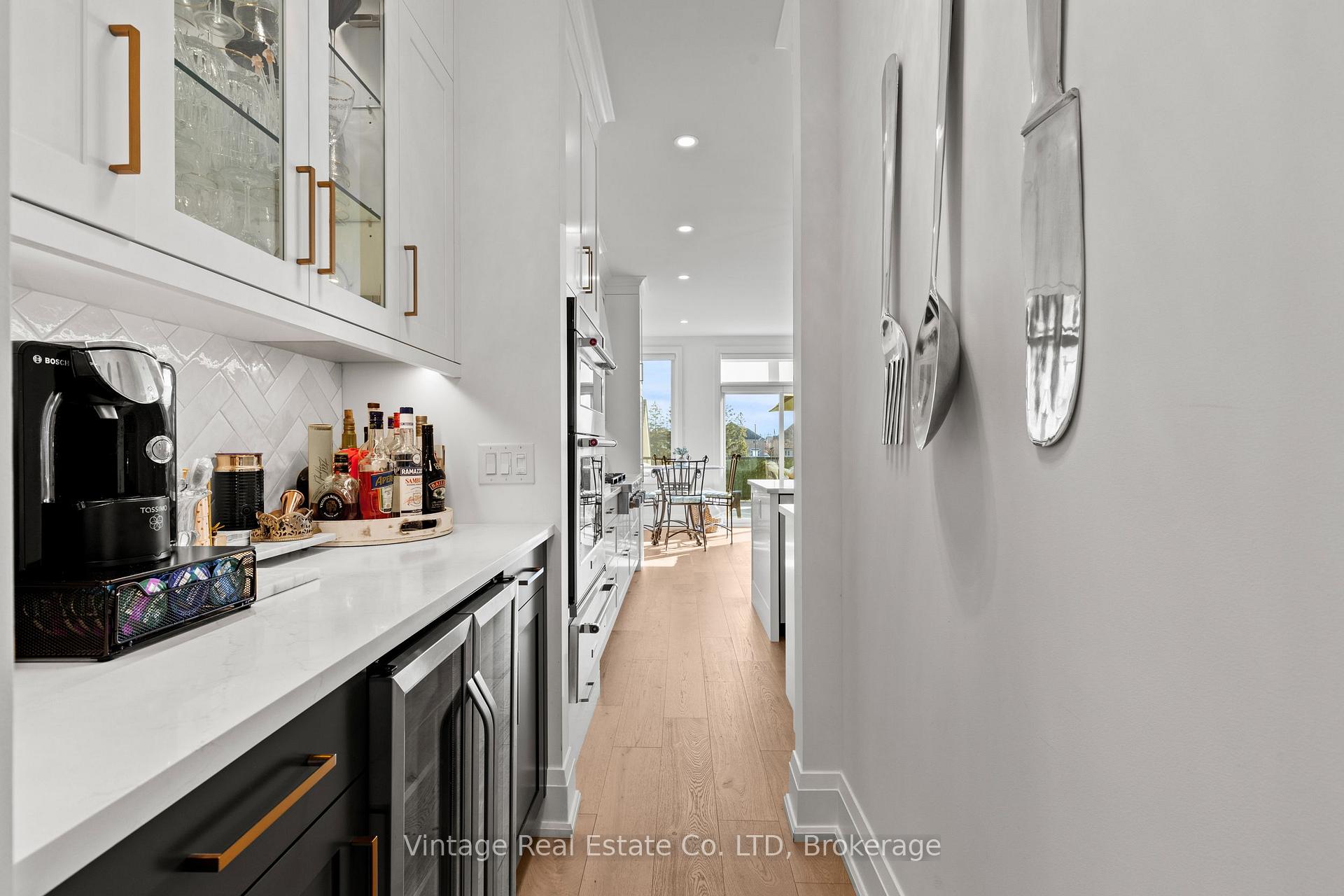 Photo 12 of 24 Willow Bank Common, St. Catharines, Grapeview — HOMEH