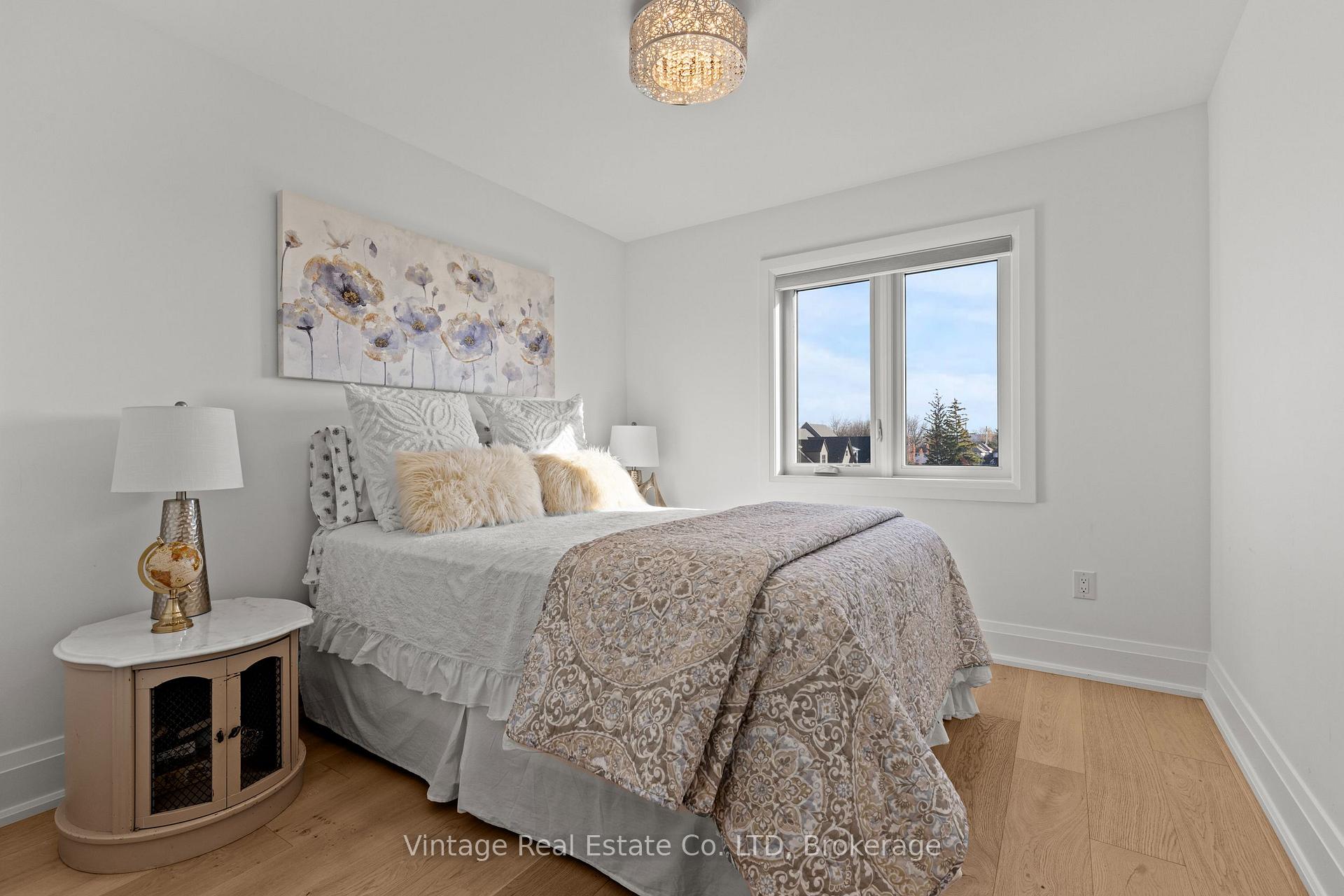 Photo 21 of 24 Willow Bank Common, St. Catharines, Grapeview — HOMEH