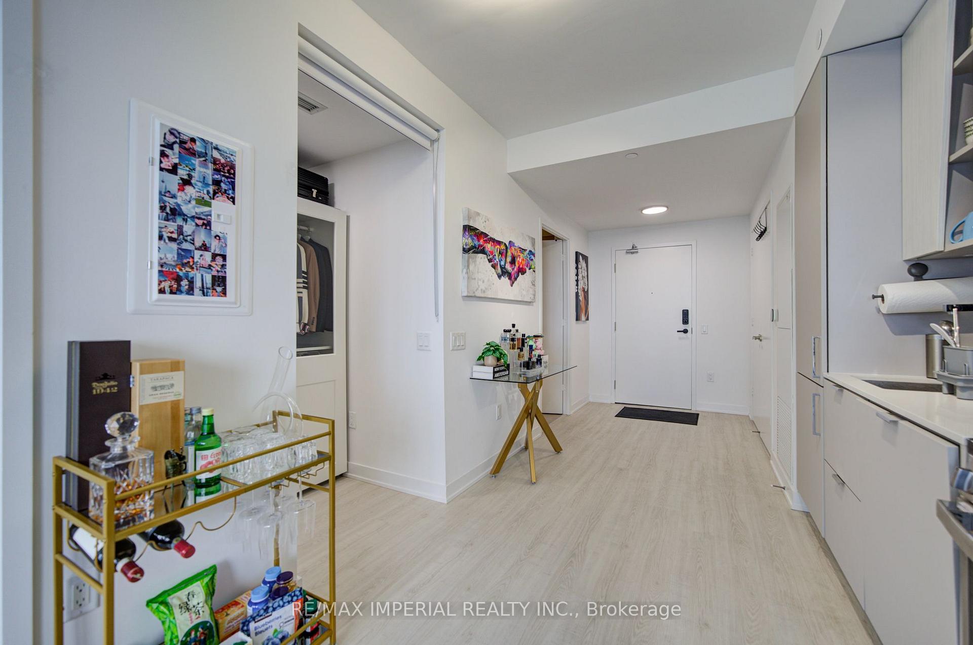 Photo 17 of Unit 3811, 3883 Quartz Road, Mississauga, City Centre — HOMEH