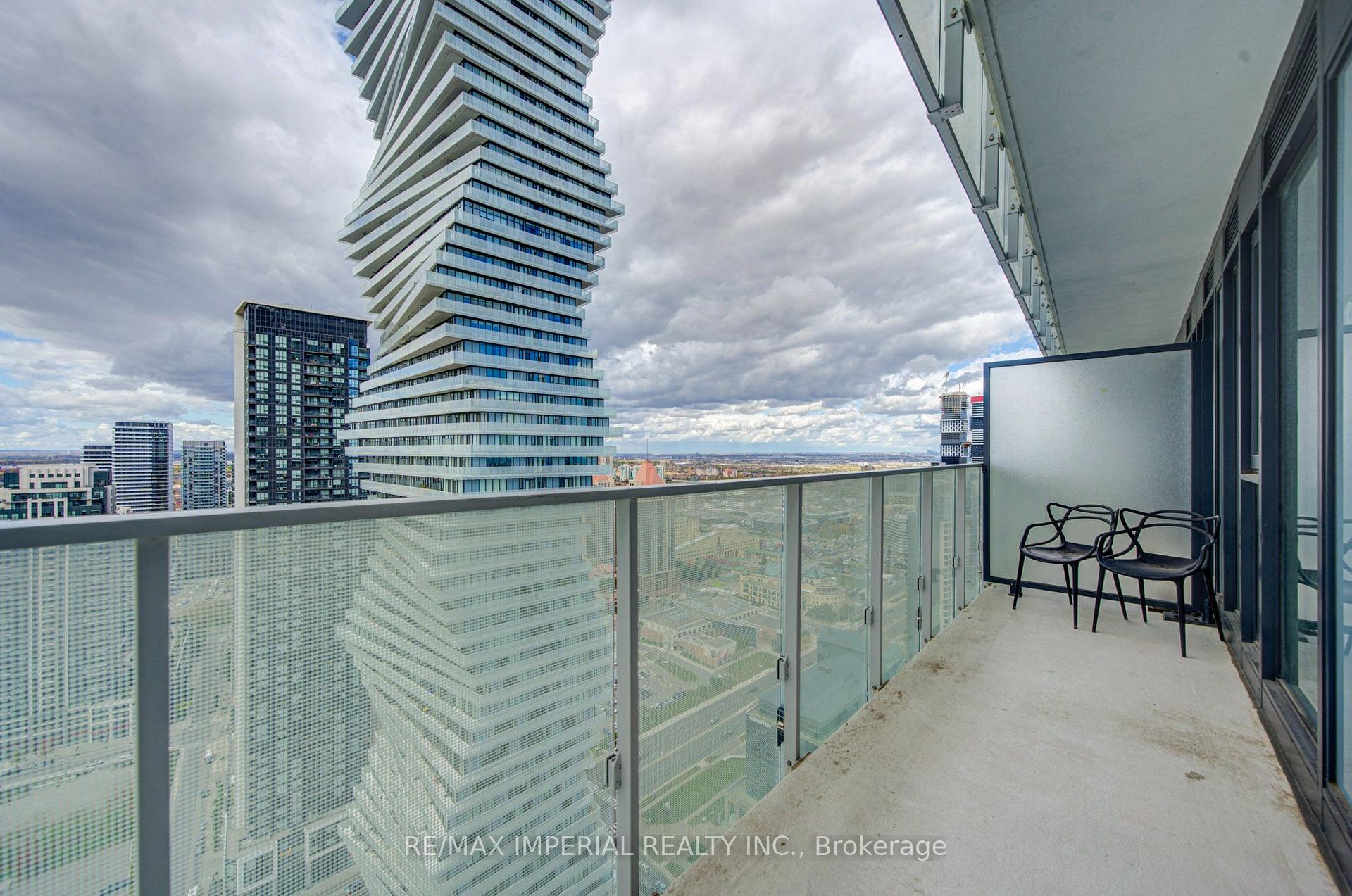 Photo 32 of Unit 3811, 3883 Quartz Road, Mississauga, City Centre — HOMEH